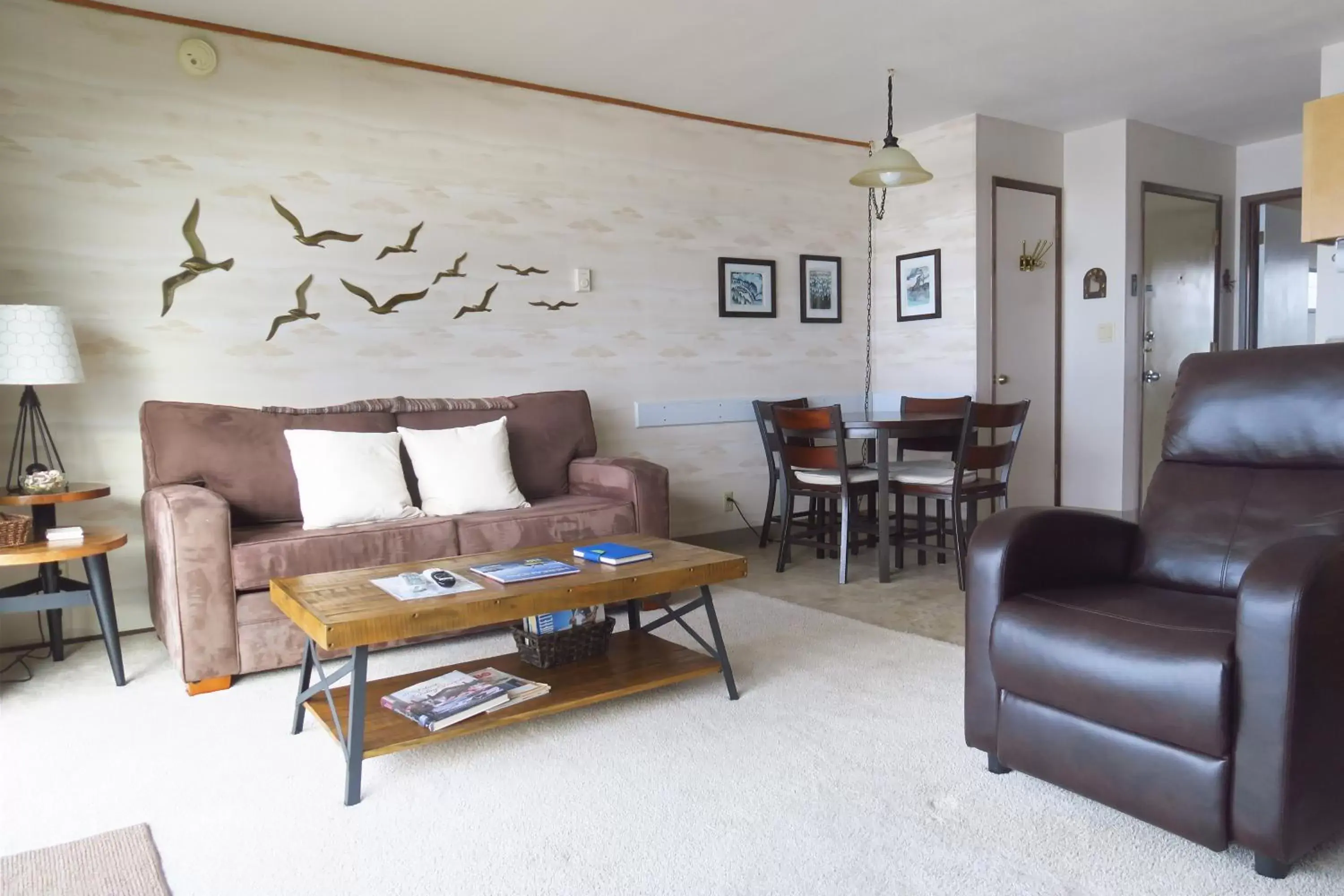 Living room in Ocean Terrace Condominiums