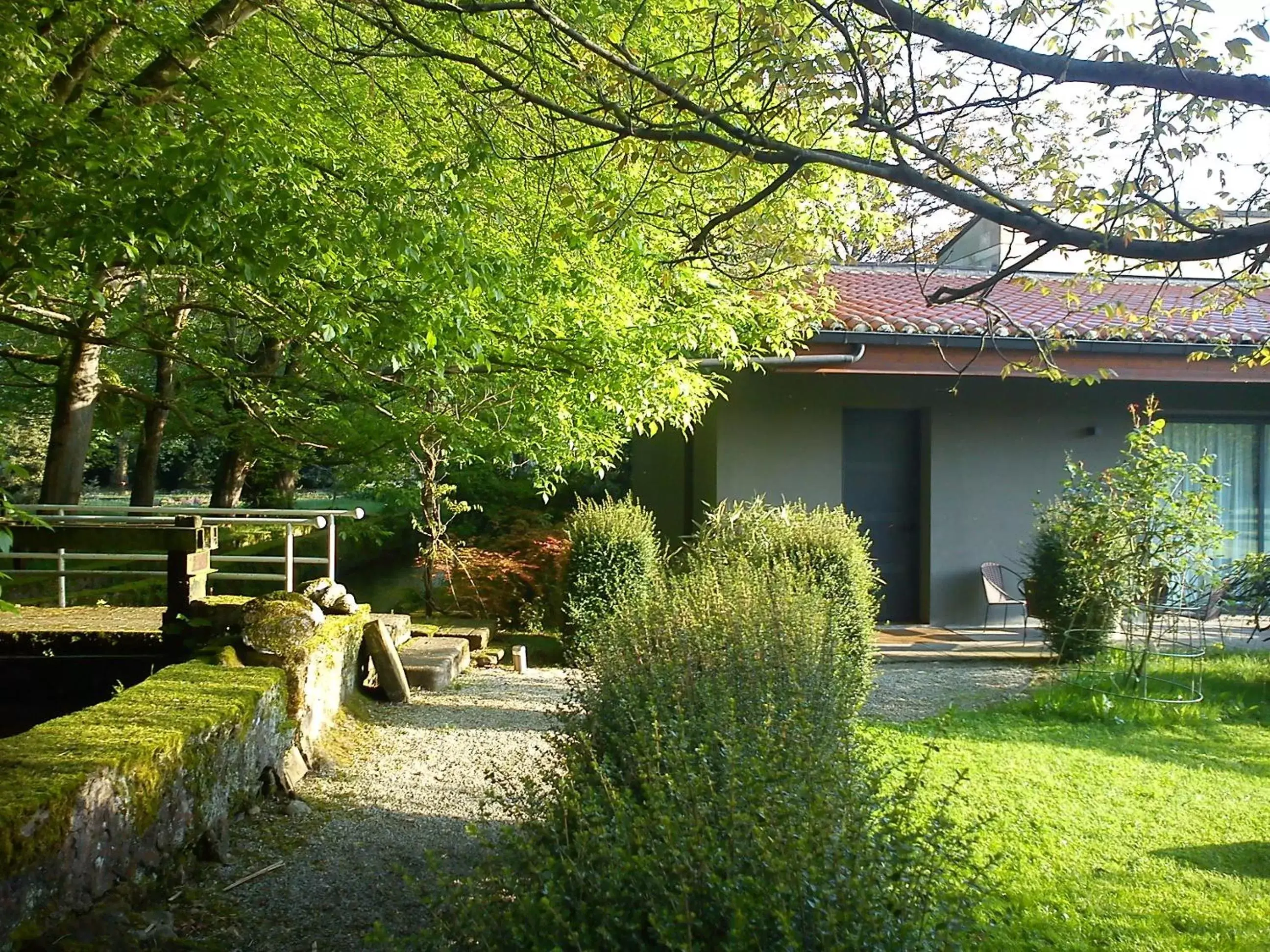 Property building, Garden in Jardin de Carrejo