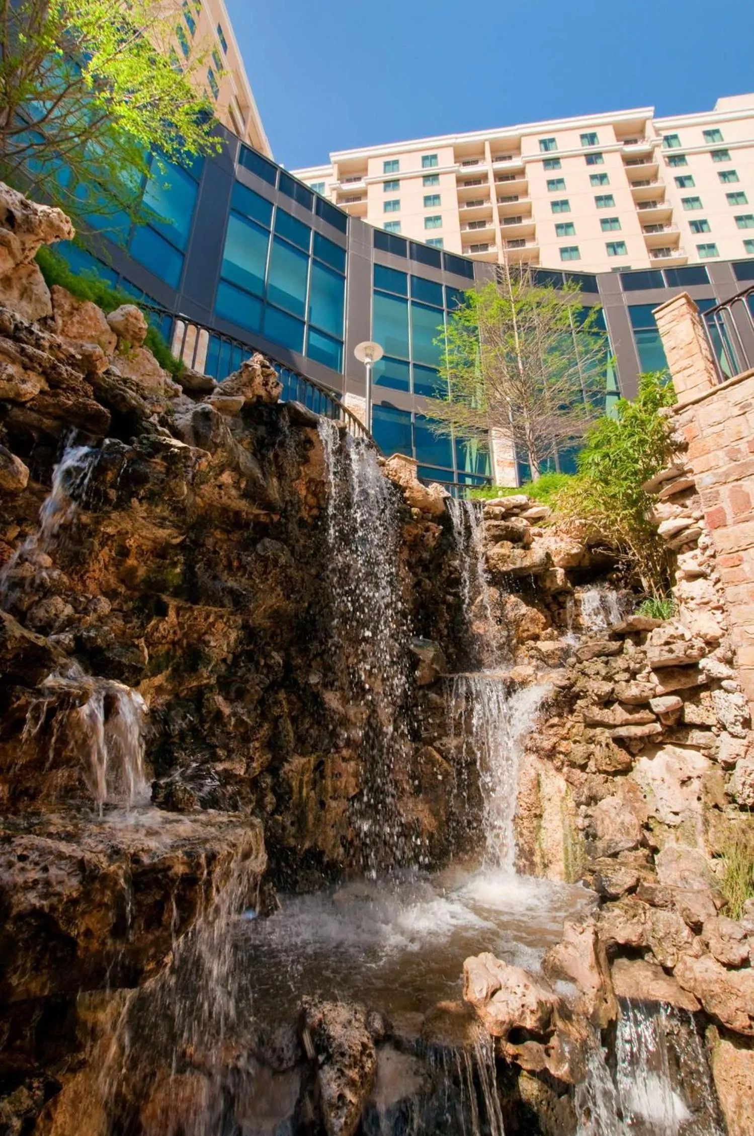 Property building in Embassy Suites San Antonio Riverwalk-Downtown
