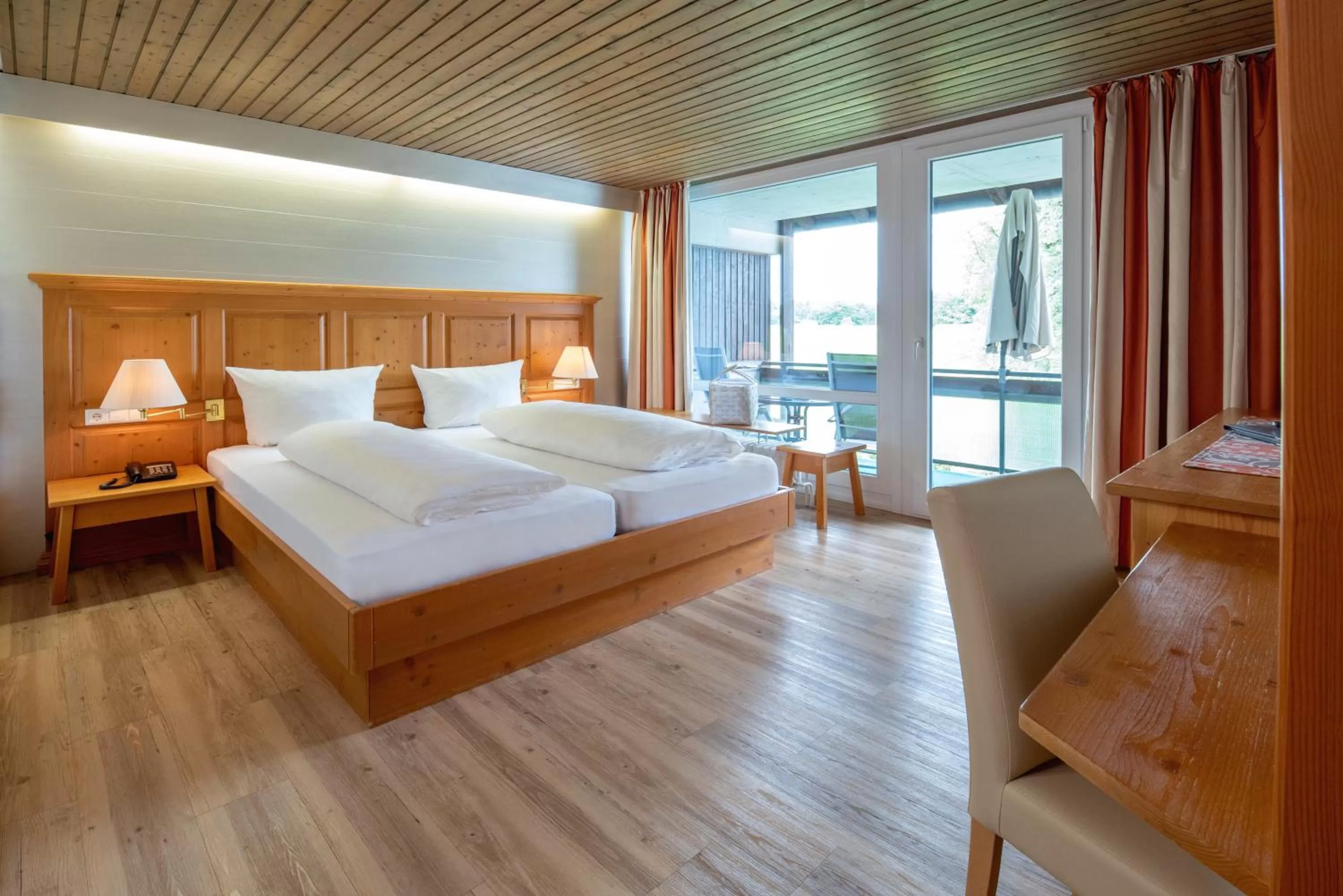 Bed in Wellnesshotel Sonnenhof & Sonnhalde