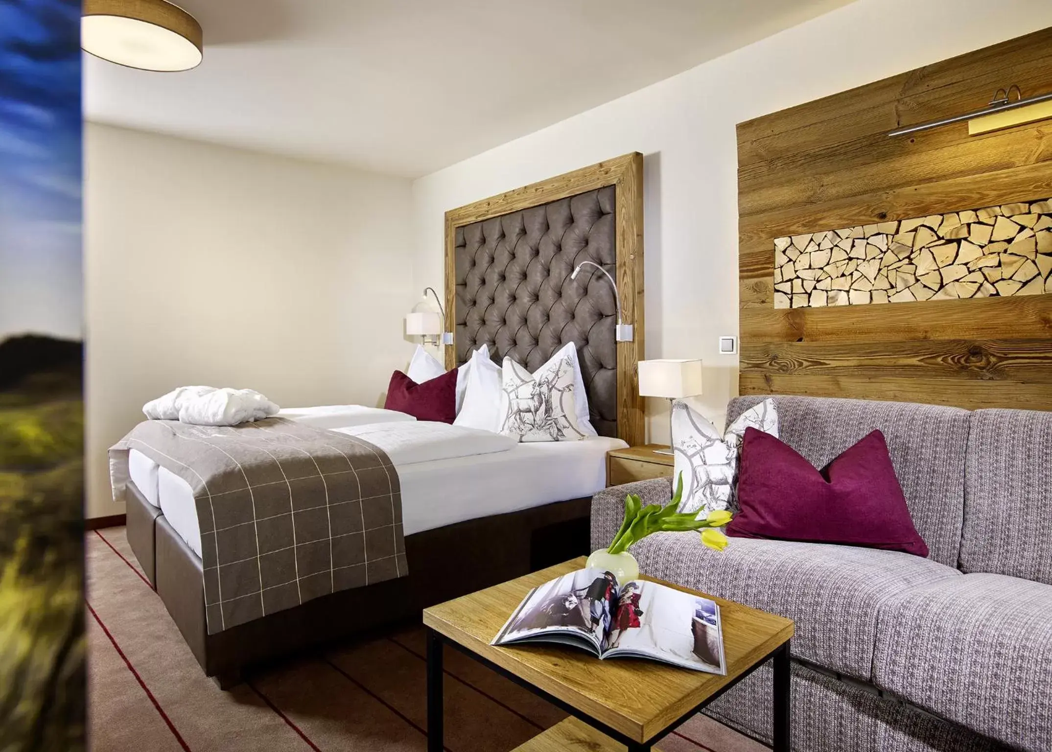 Double Room Deluxe Tyrol in Hotel Innsbruck