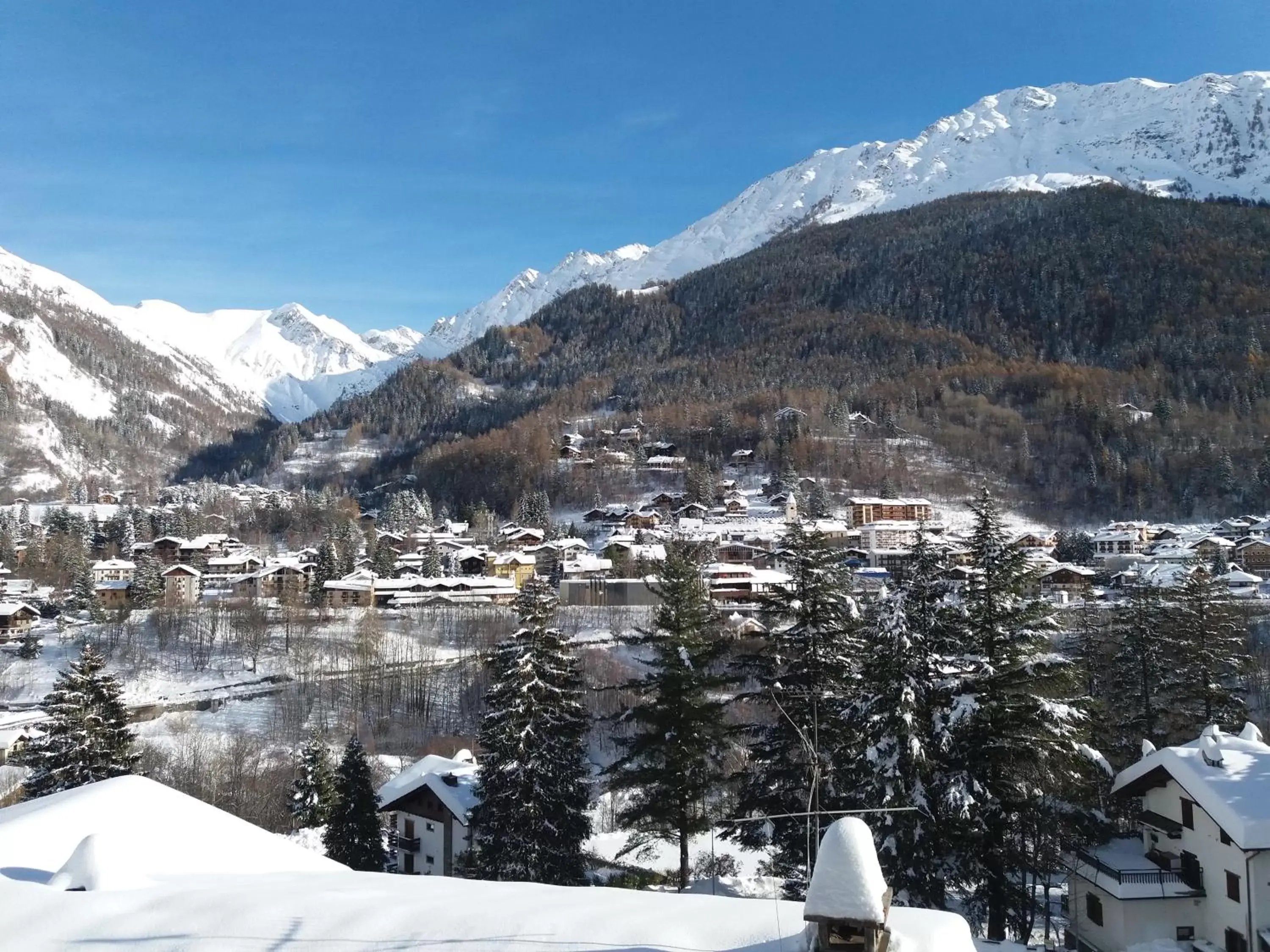 View (from property/room), Winter in Hotel Ottoz Meublé