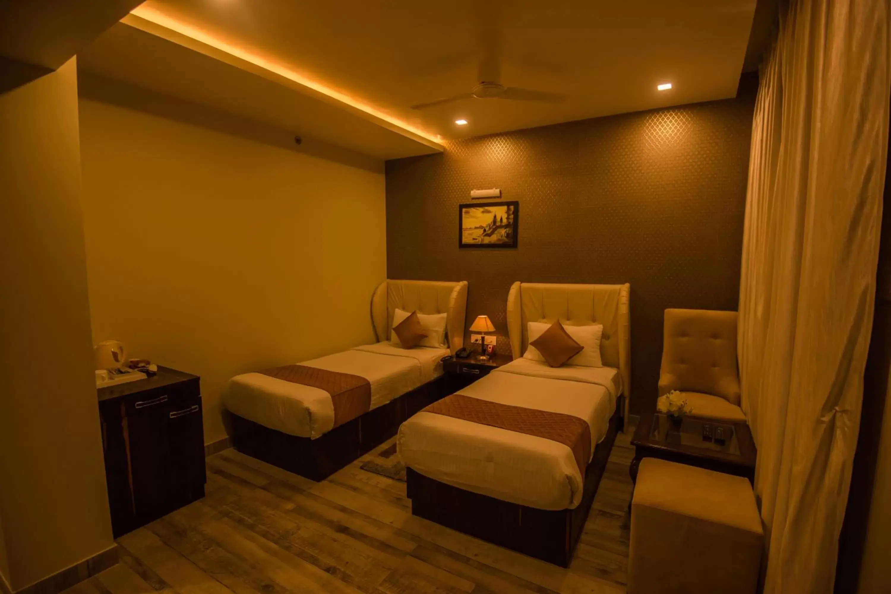 Bedroom, Bed in Hotel Heritage Inn at Assi Ghat