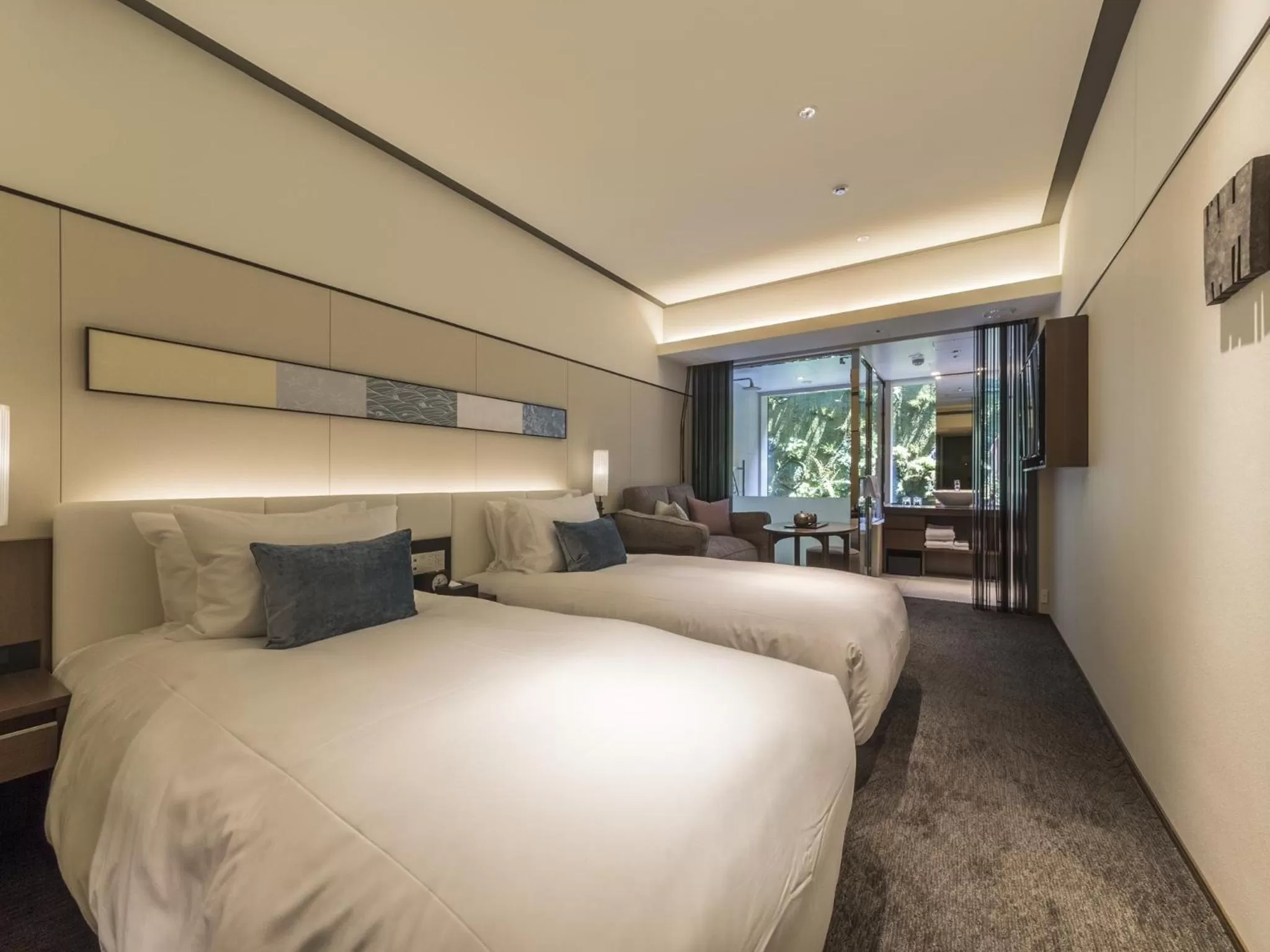 Bed in Solaria Nishitetsu Hotel Kyoto Premier