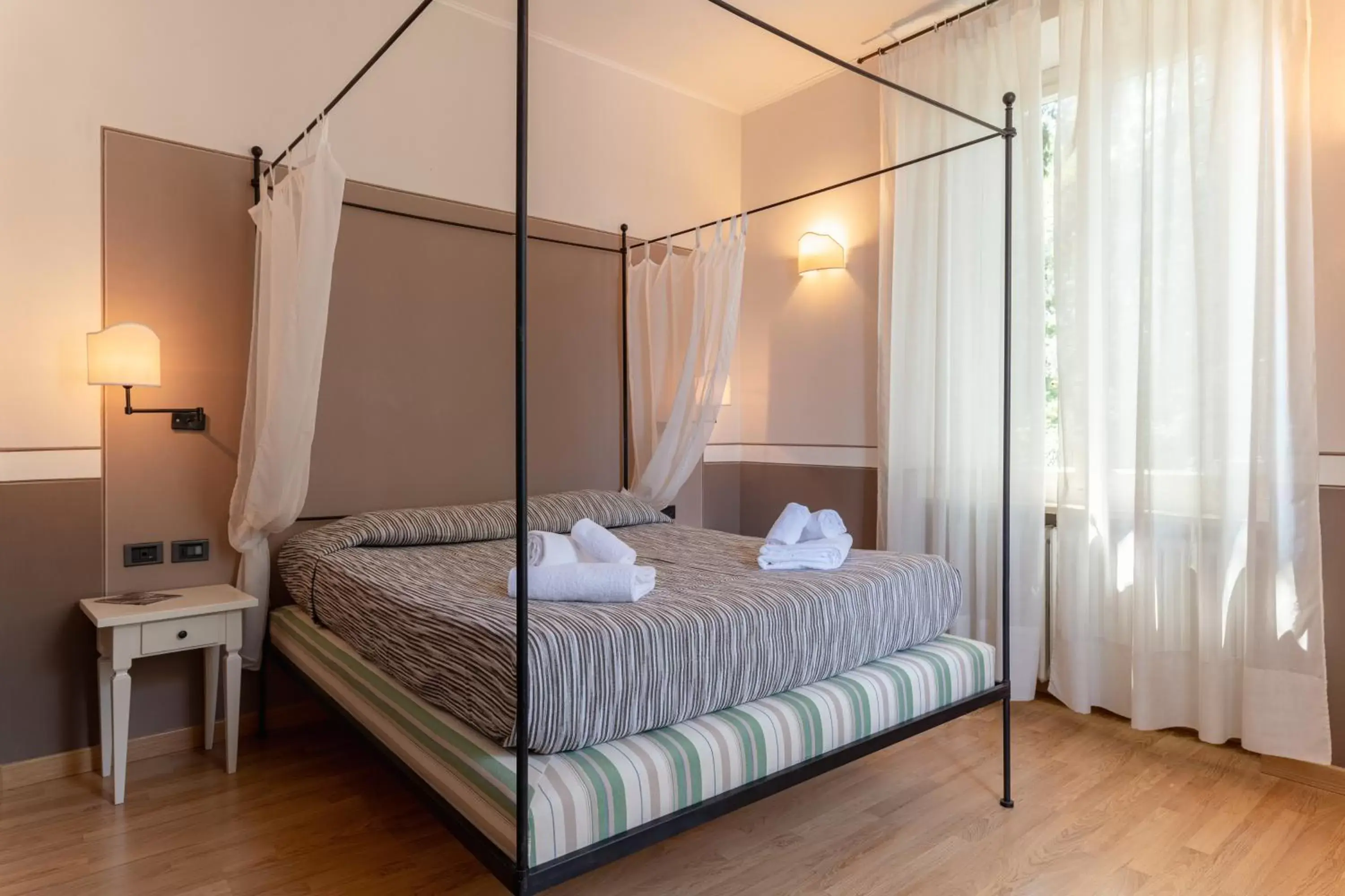 Bed in Villa Romantica