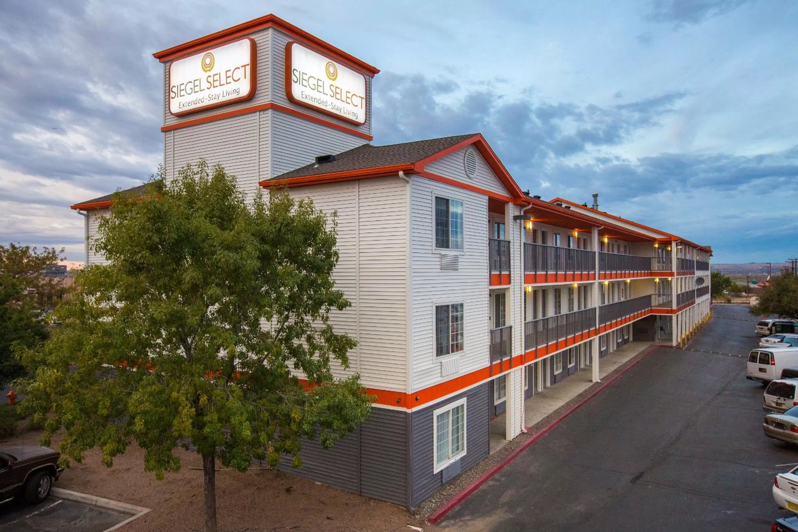 Property Building in Siegel Select Albuquerque 2