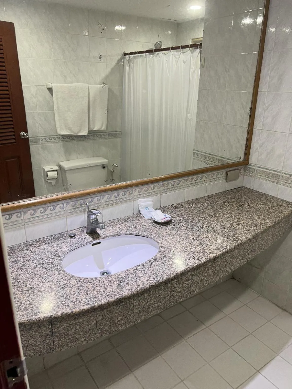 Shower in Mall Suites Hotel