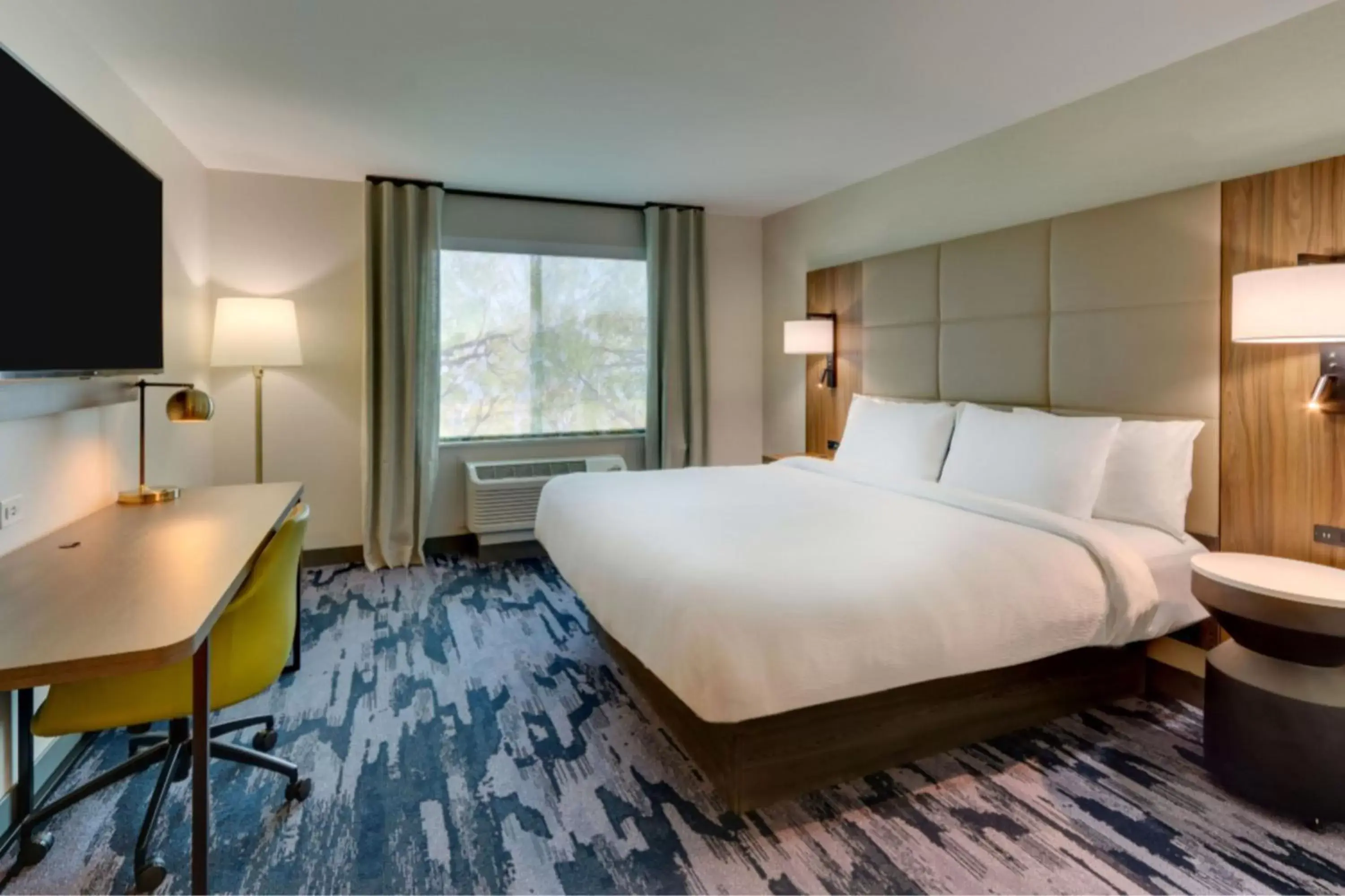 Photo of the whole room, Bed in Fairfield by Marriott Inn & Suites Dalton