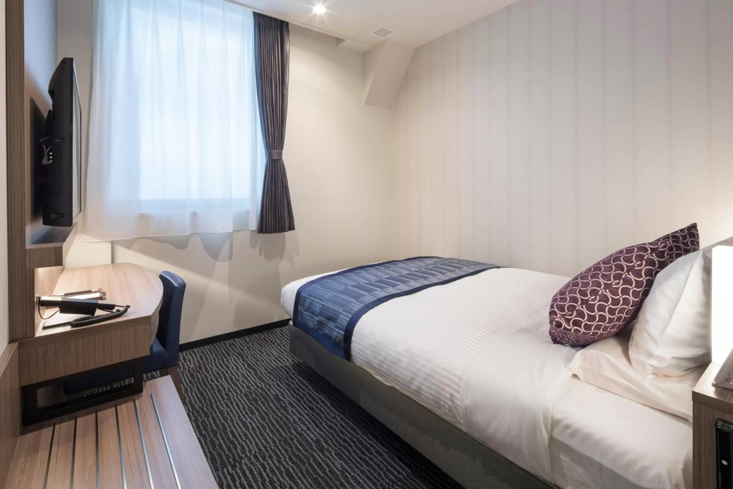 Photo of the whole room, Bed in Hotel Mystays Gotanda Station