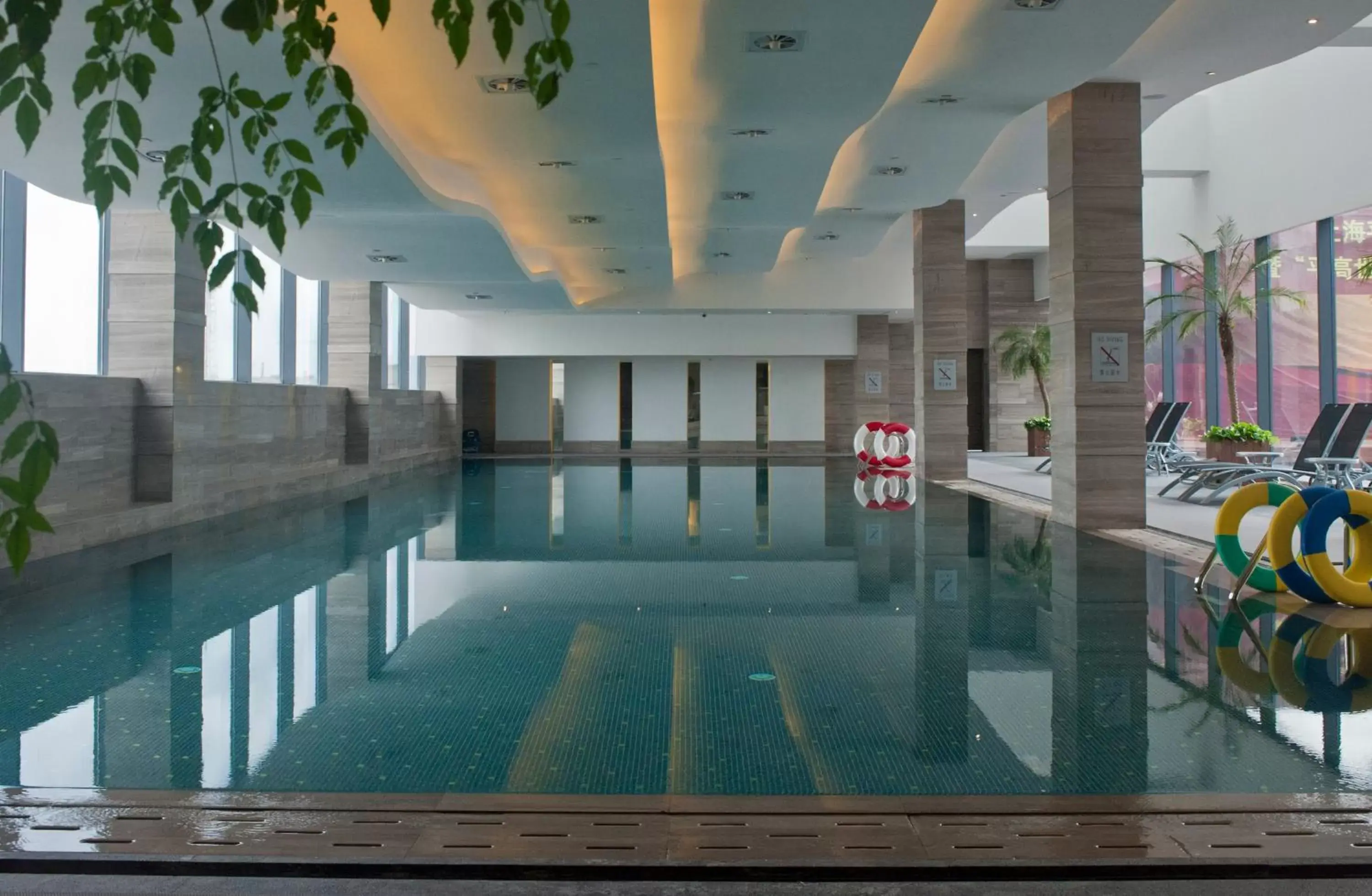 Swimming Pool in Holiday Inn Shanghai Songjiang, an IHG Hotel - Miaoqian Street