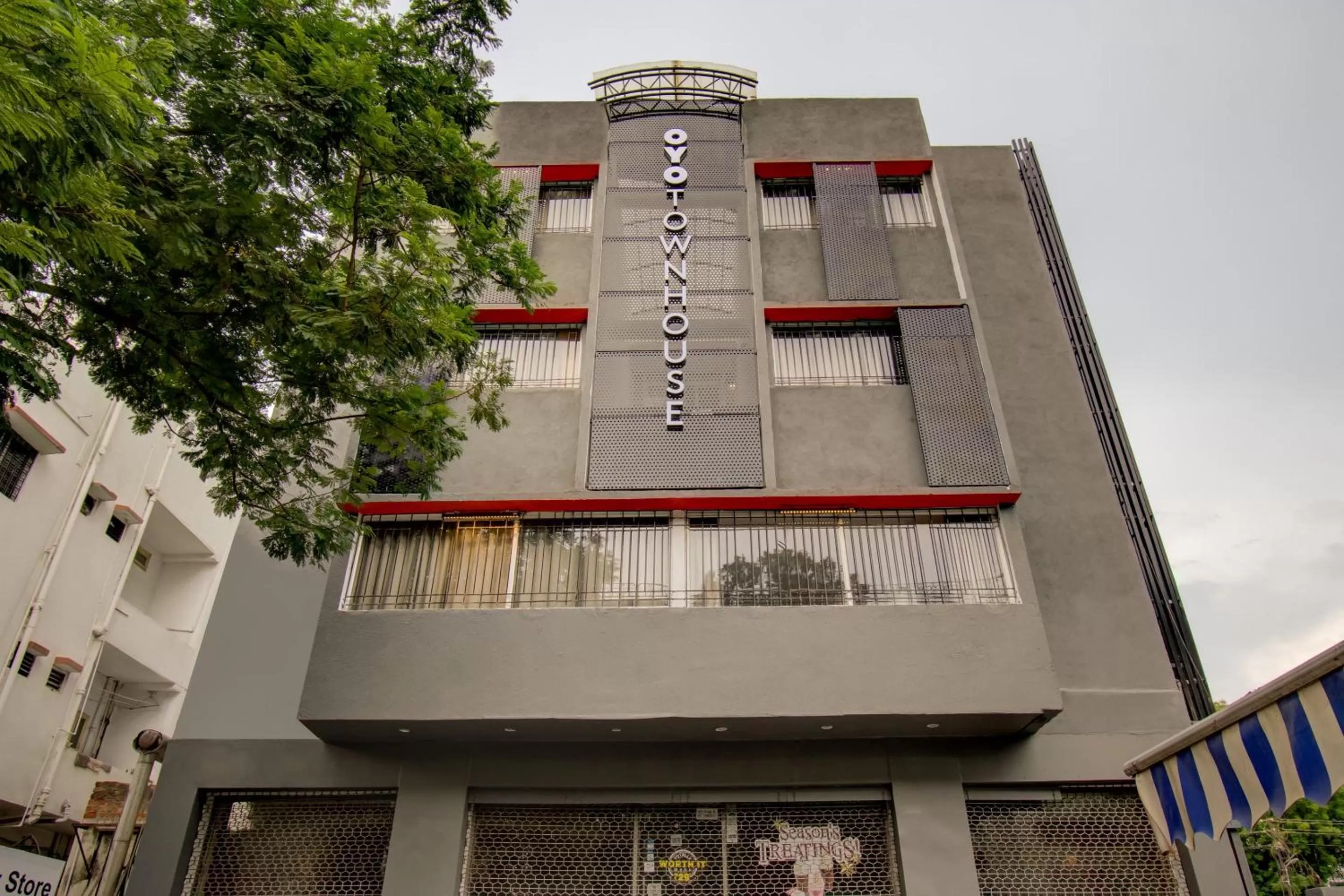 Property building in Hotel Maitrayee