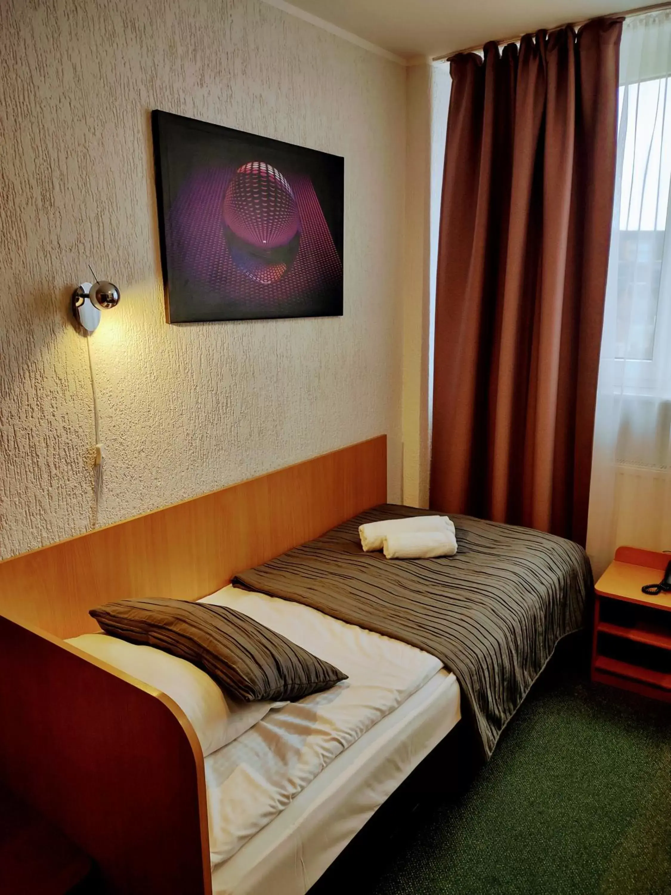 Bed in Hotel Gromada Poznań