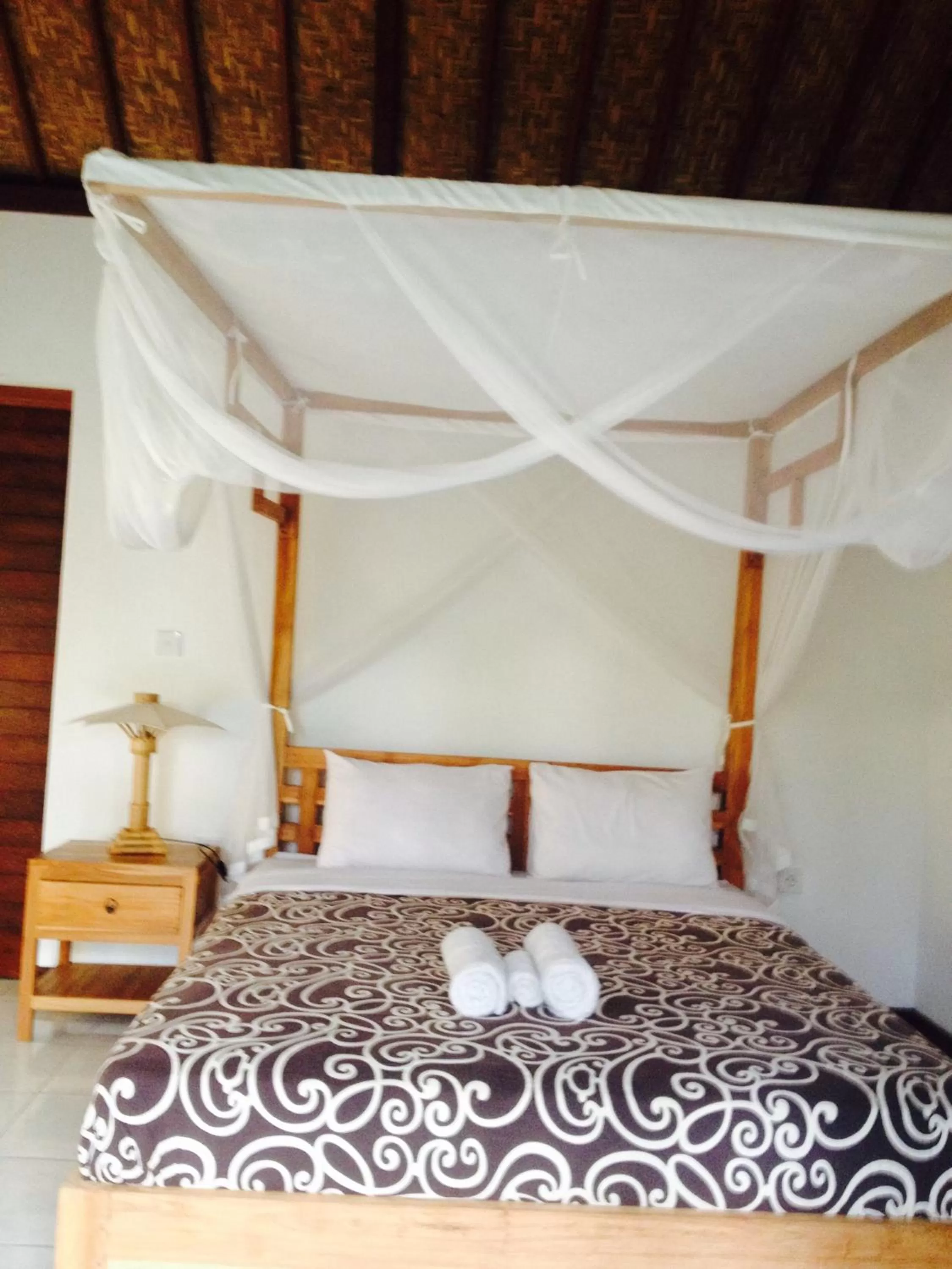 Bed in Suka's House Bed & Breakfast