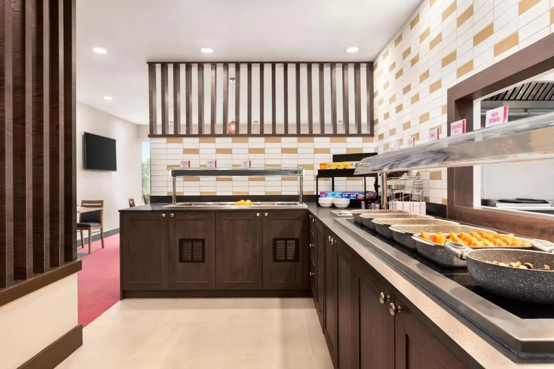 Food and drinks, Kitchen/Kitchenette in Ramada by Wyndham Cobham