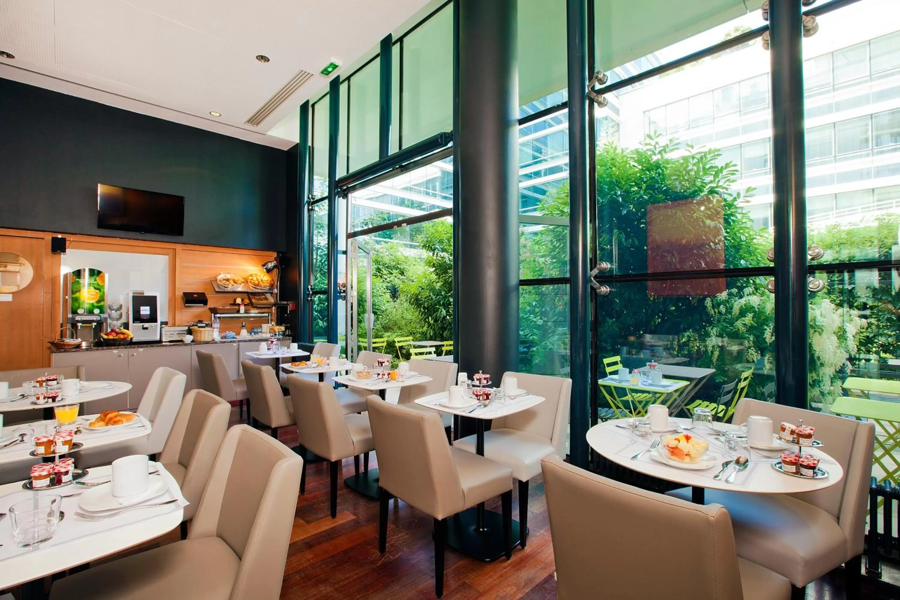 Continental breakfast in Residhome Bois Colombes Monceau