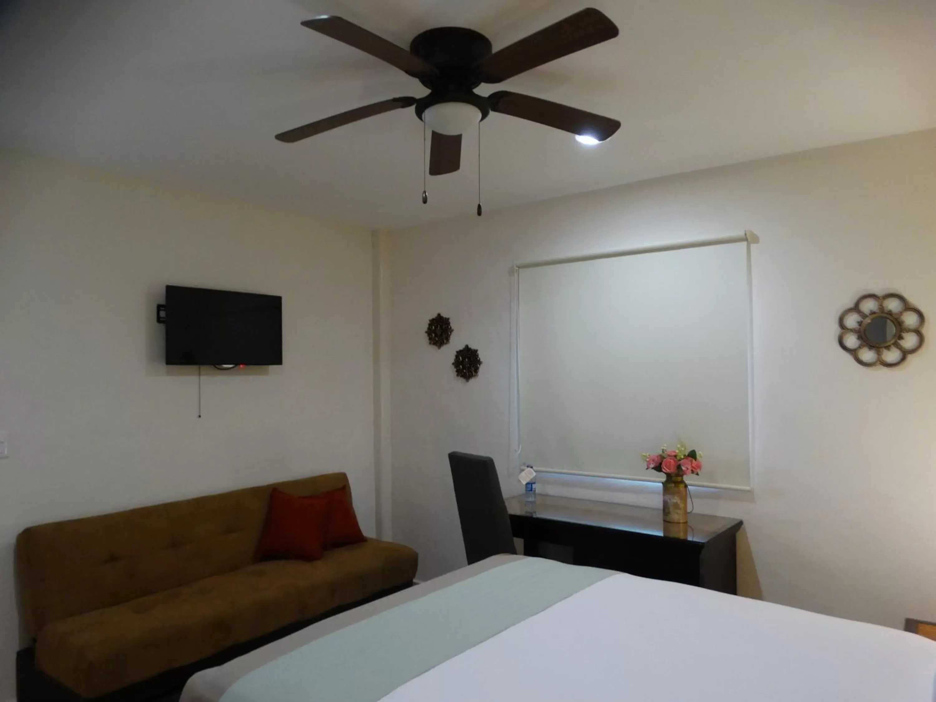 Seating area, Bed in Casa San Juan