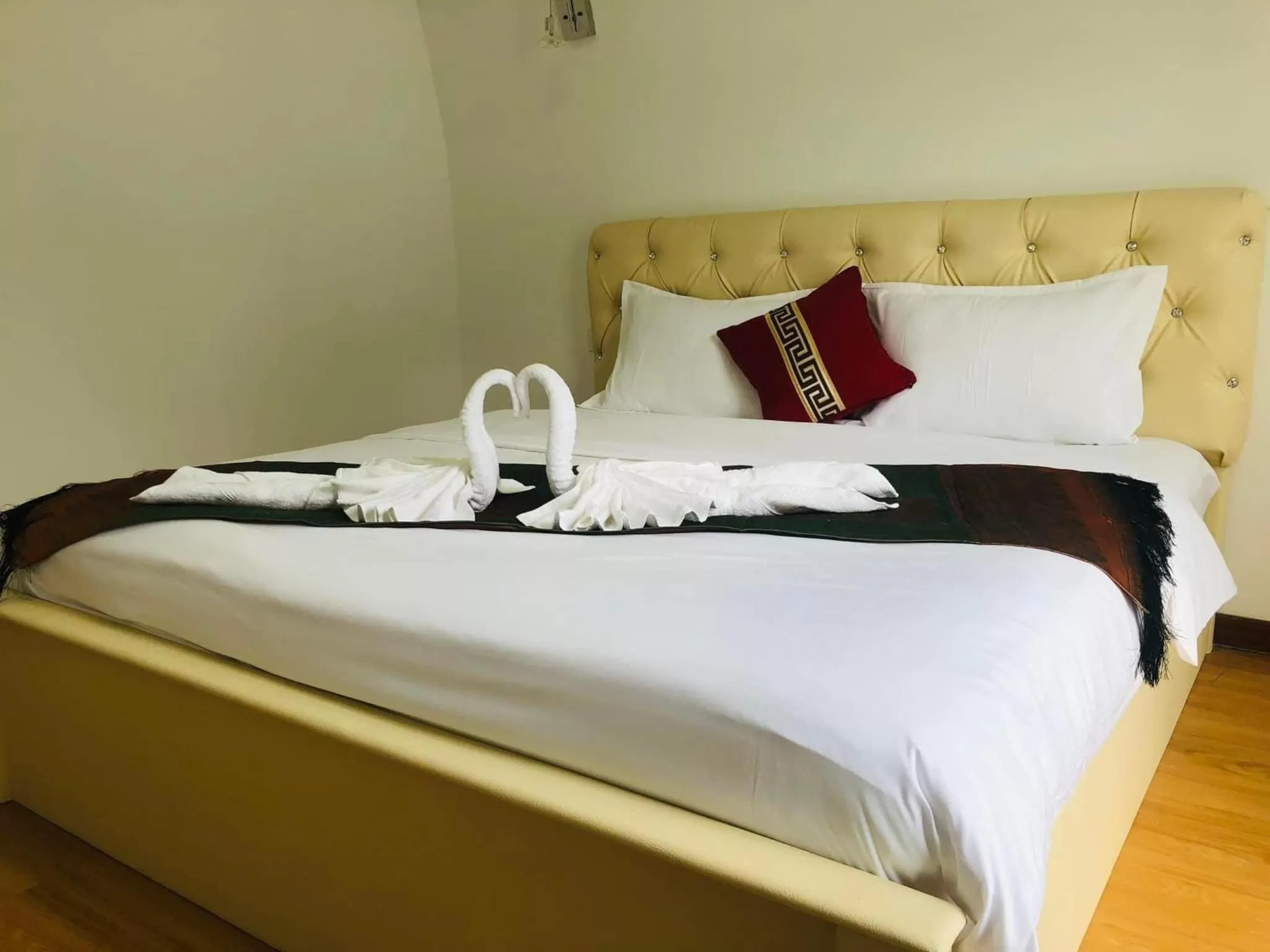 Bed in Jasmine River Front