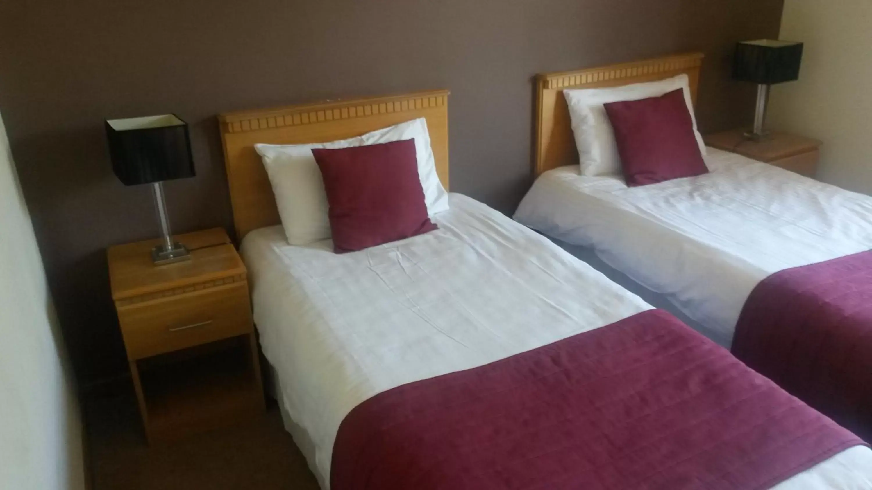 Twin Room in The Gilvenbank Hotel