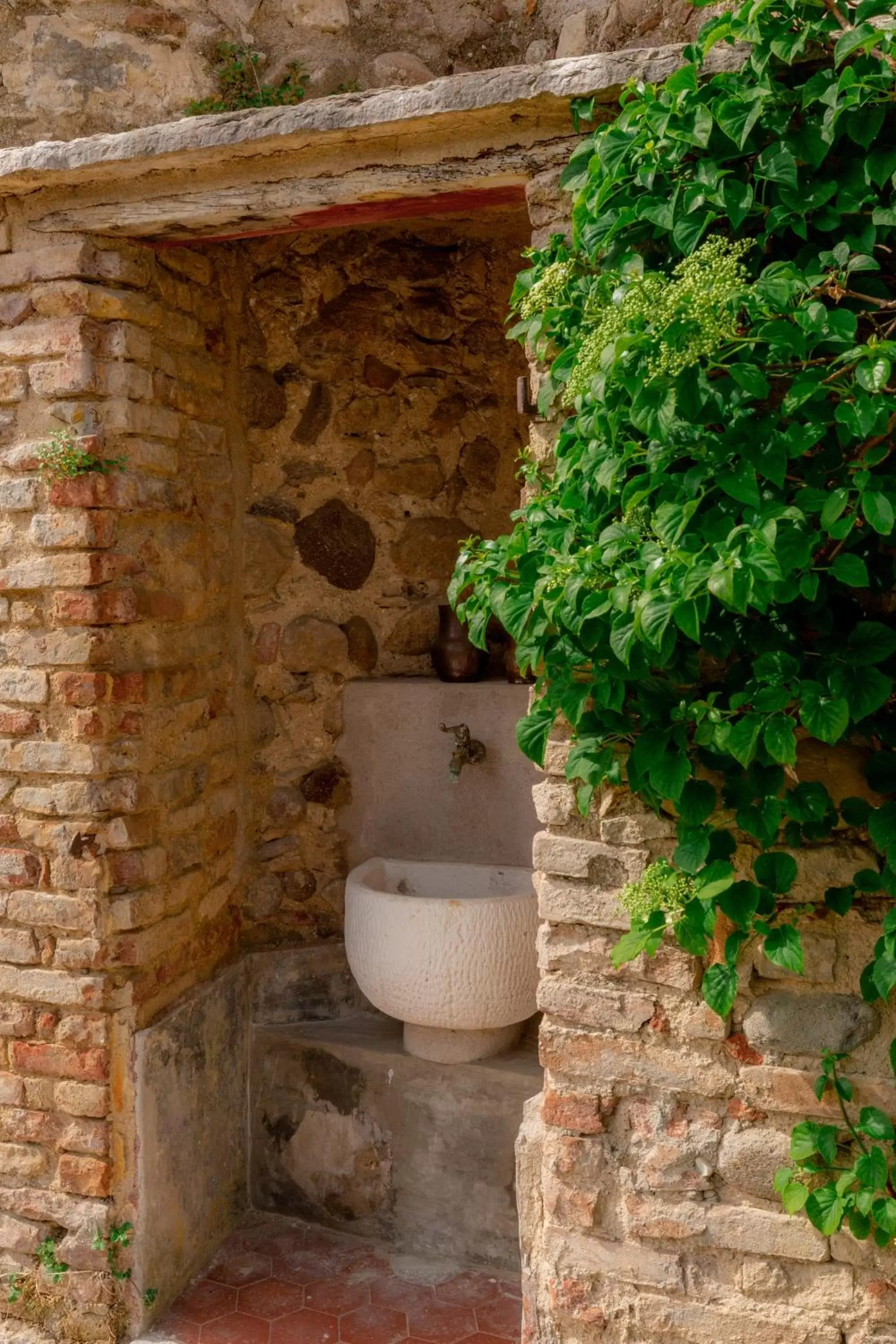 Garden view, Bathroom in Residence Corte San Carlo