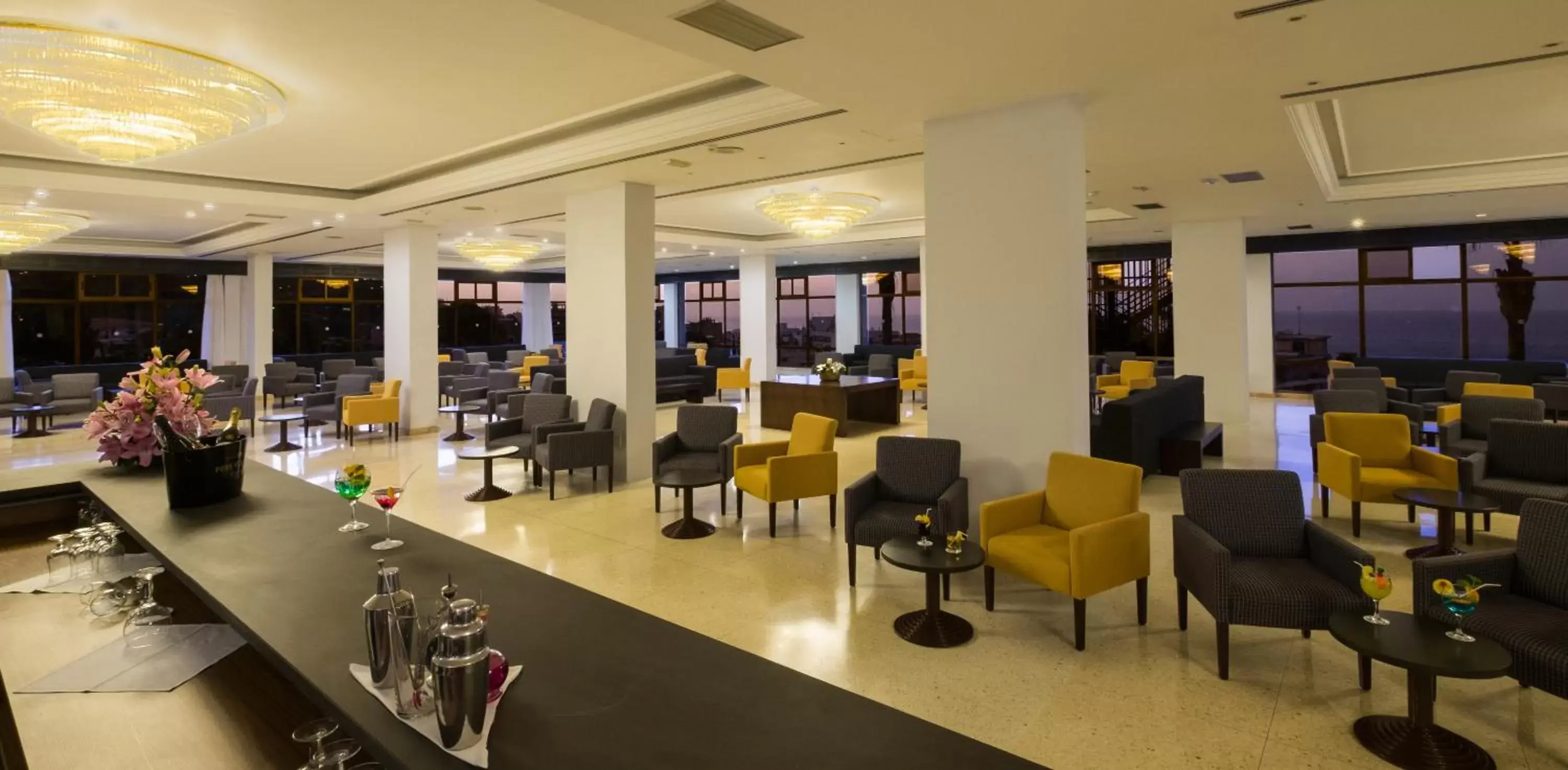 Lounge or bar, Restaurant/Places to Eat in Hotel Atlantic El Tope