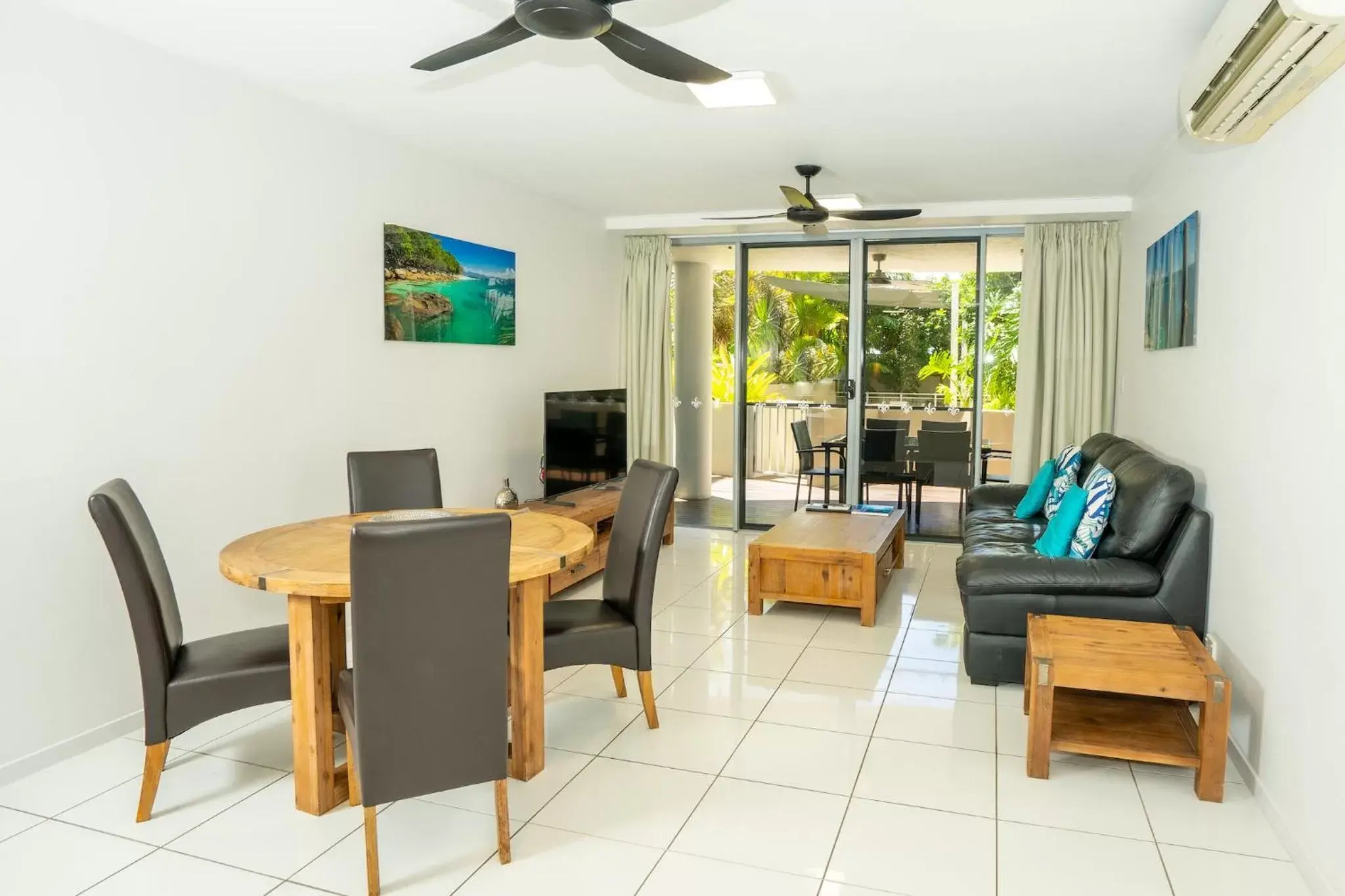 Living room, Seating Area in Vision Apartments