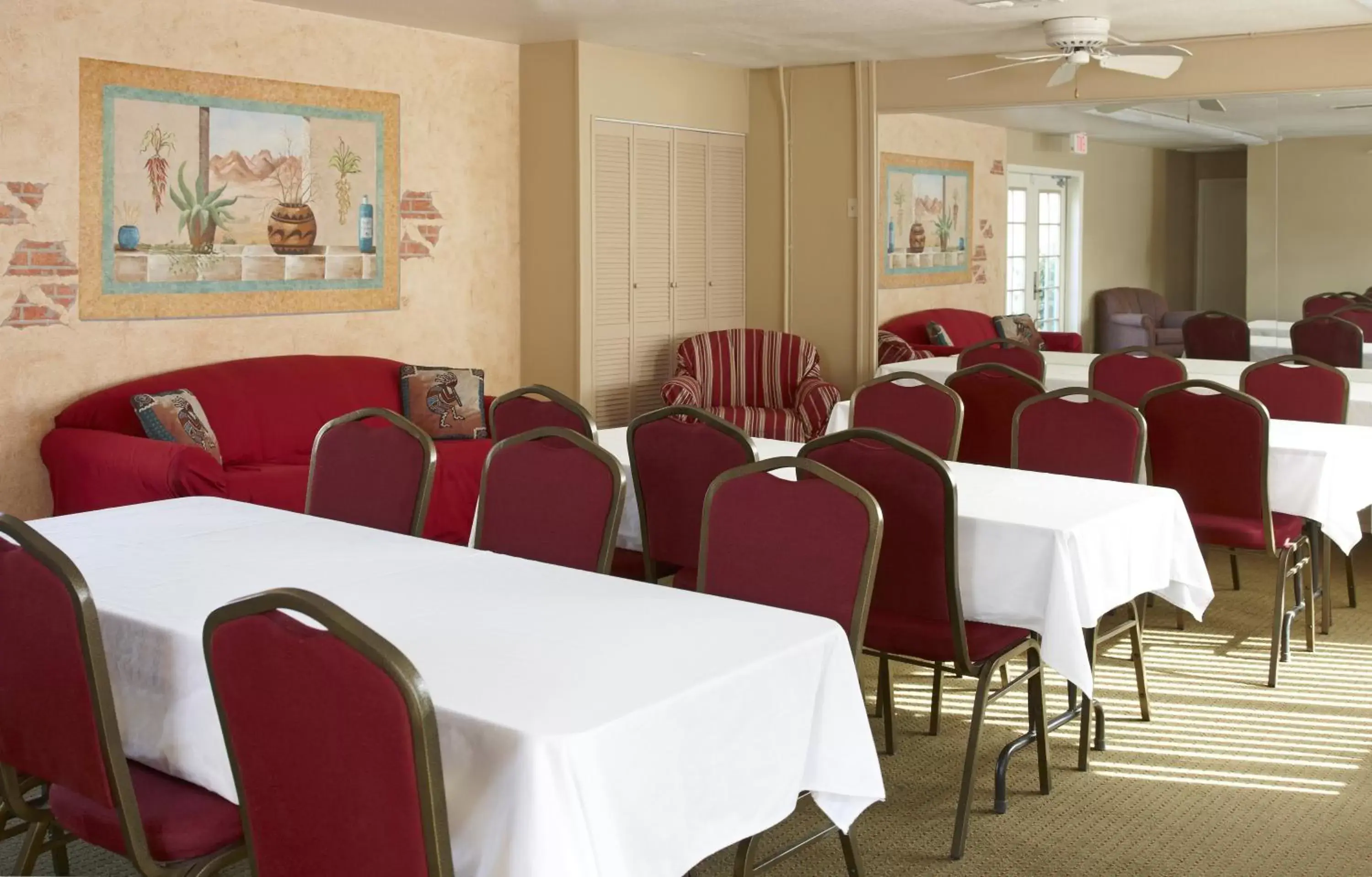 Meeting/conference room, Restaurant/Places to Eat in WorldMark Havasu Dunes
