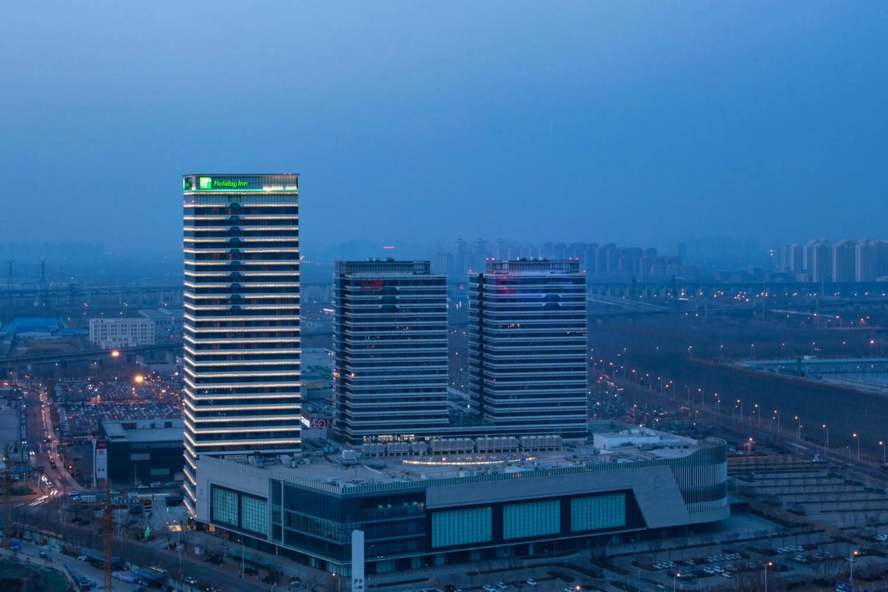 Property building in Holiday Inn Tianjin Xiqing by IHG