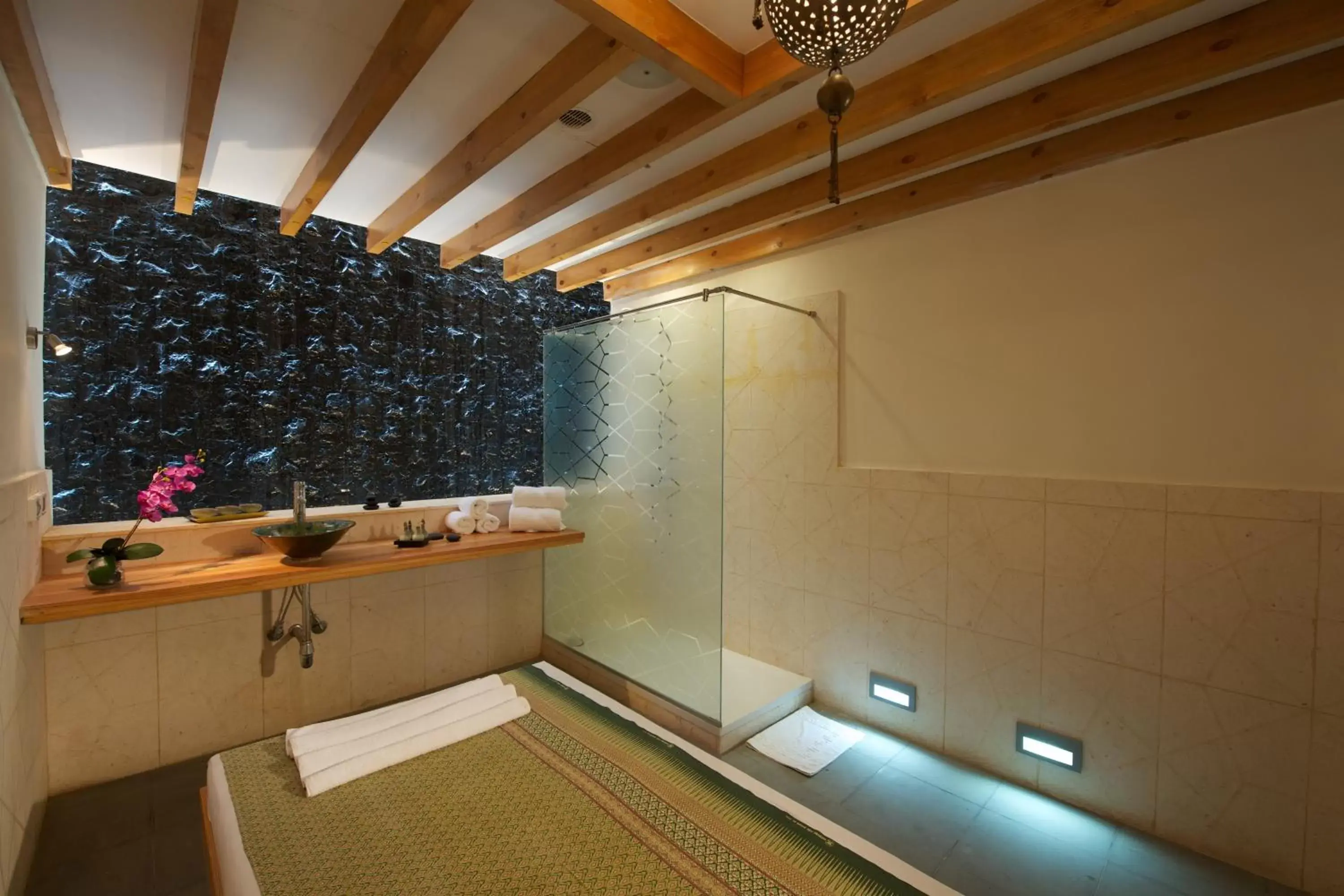 Spa and wellness centre/facilities, Bathroom in Fort Arabesque Resort, Spa & Villas