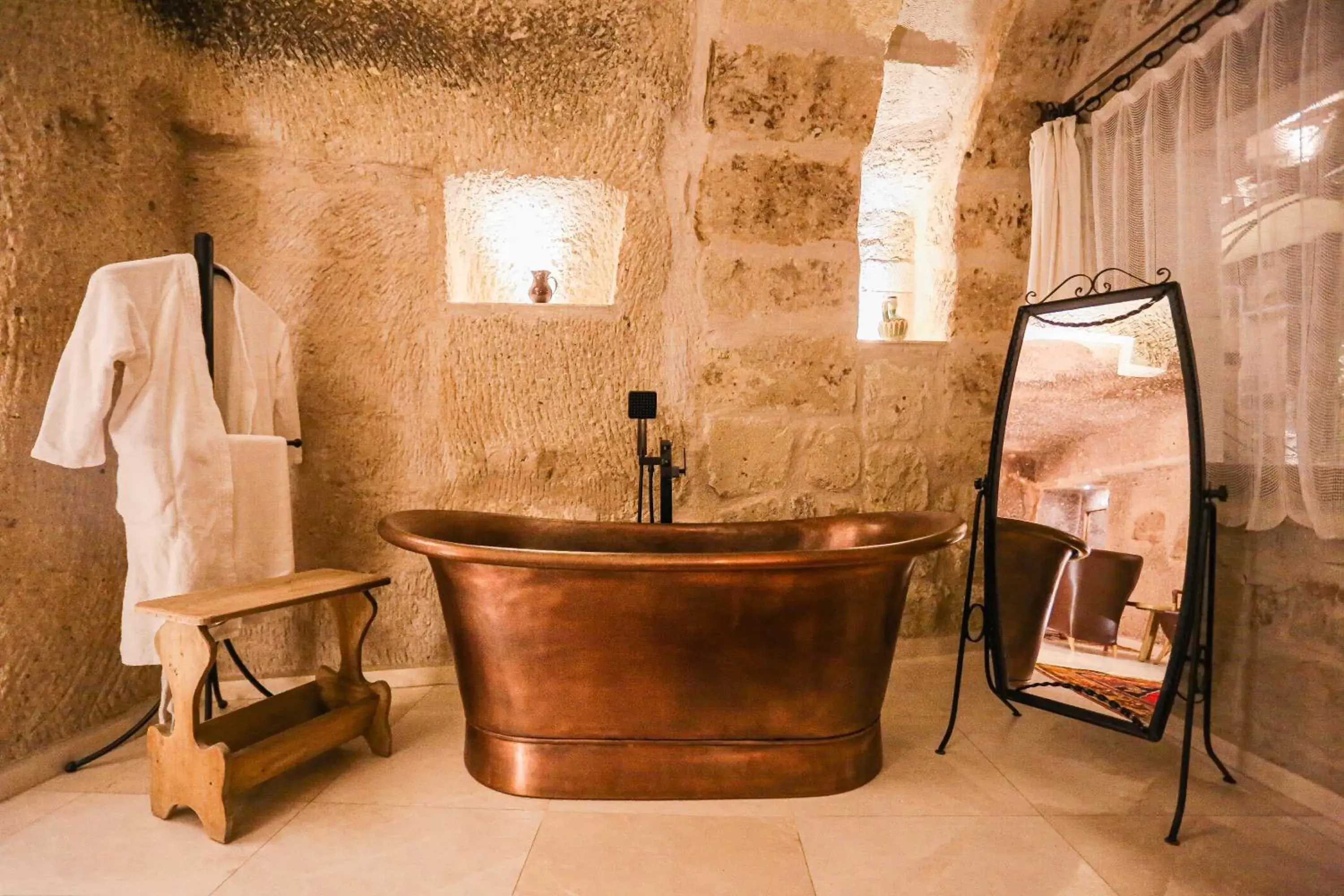 Bathroom in Divan Cave House