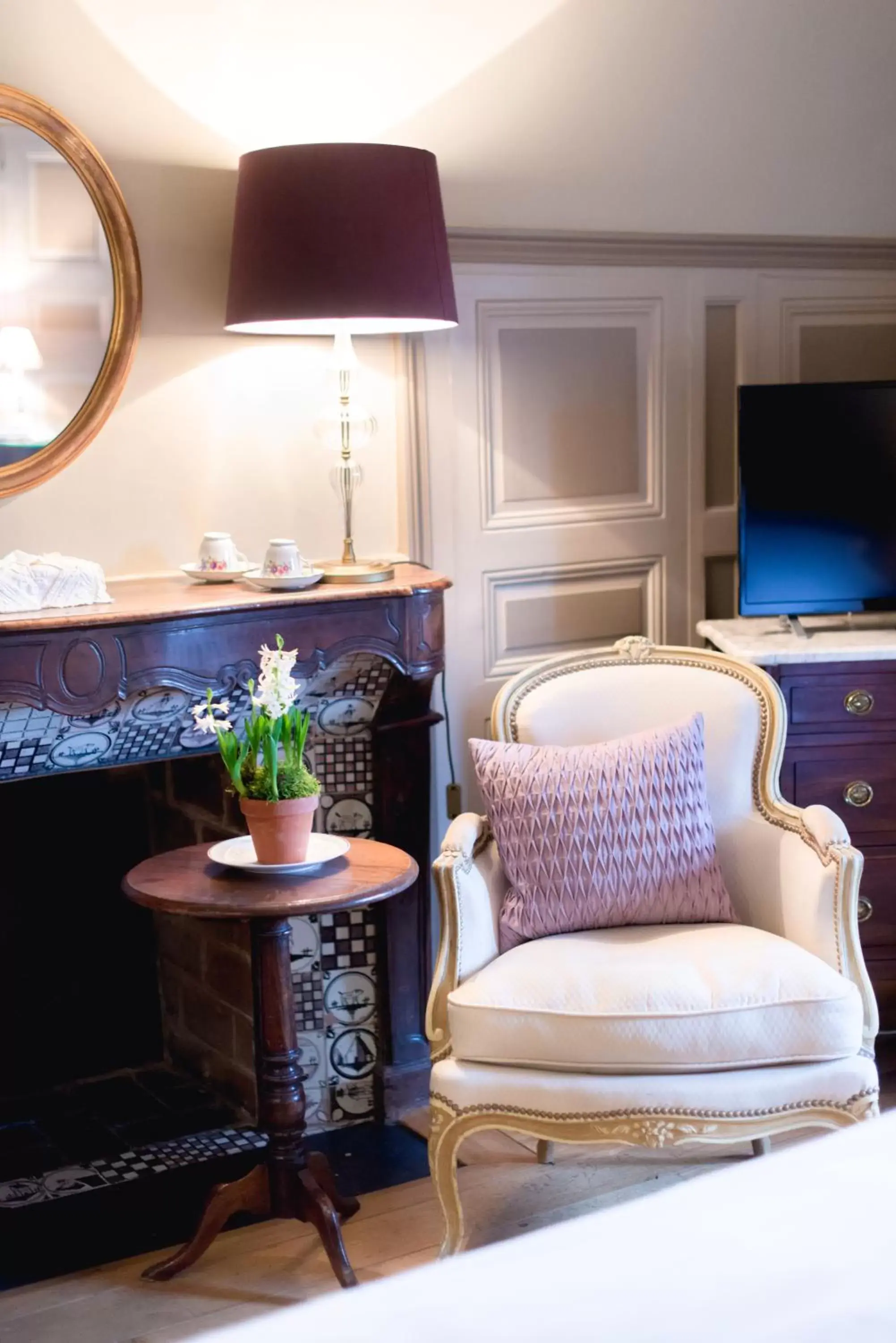 Bedroom, Seating Area in Le Manoir des Impressionnistes - Bord de Mer