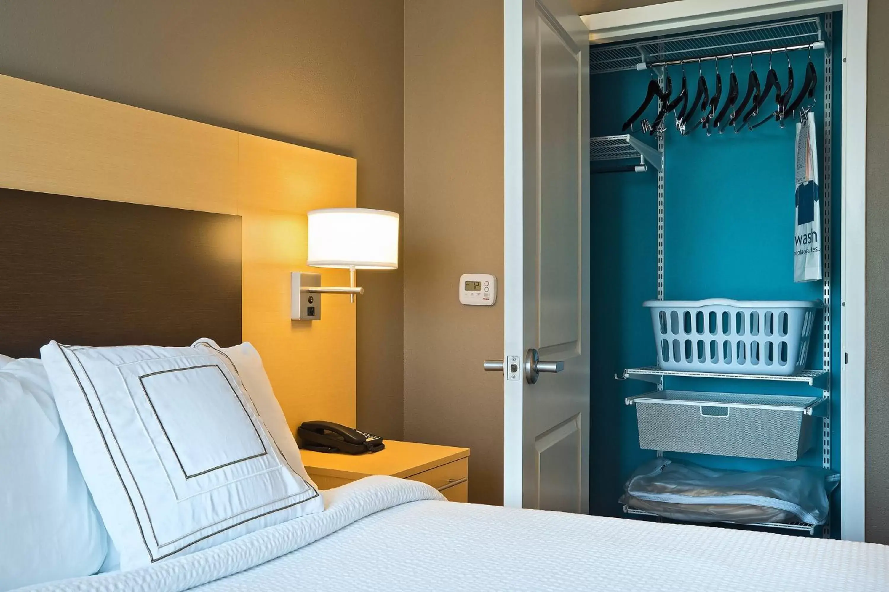 Bedroom, Bed in TownePlace Suites by Marriott Dodge City
