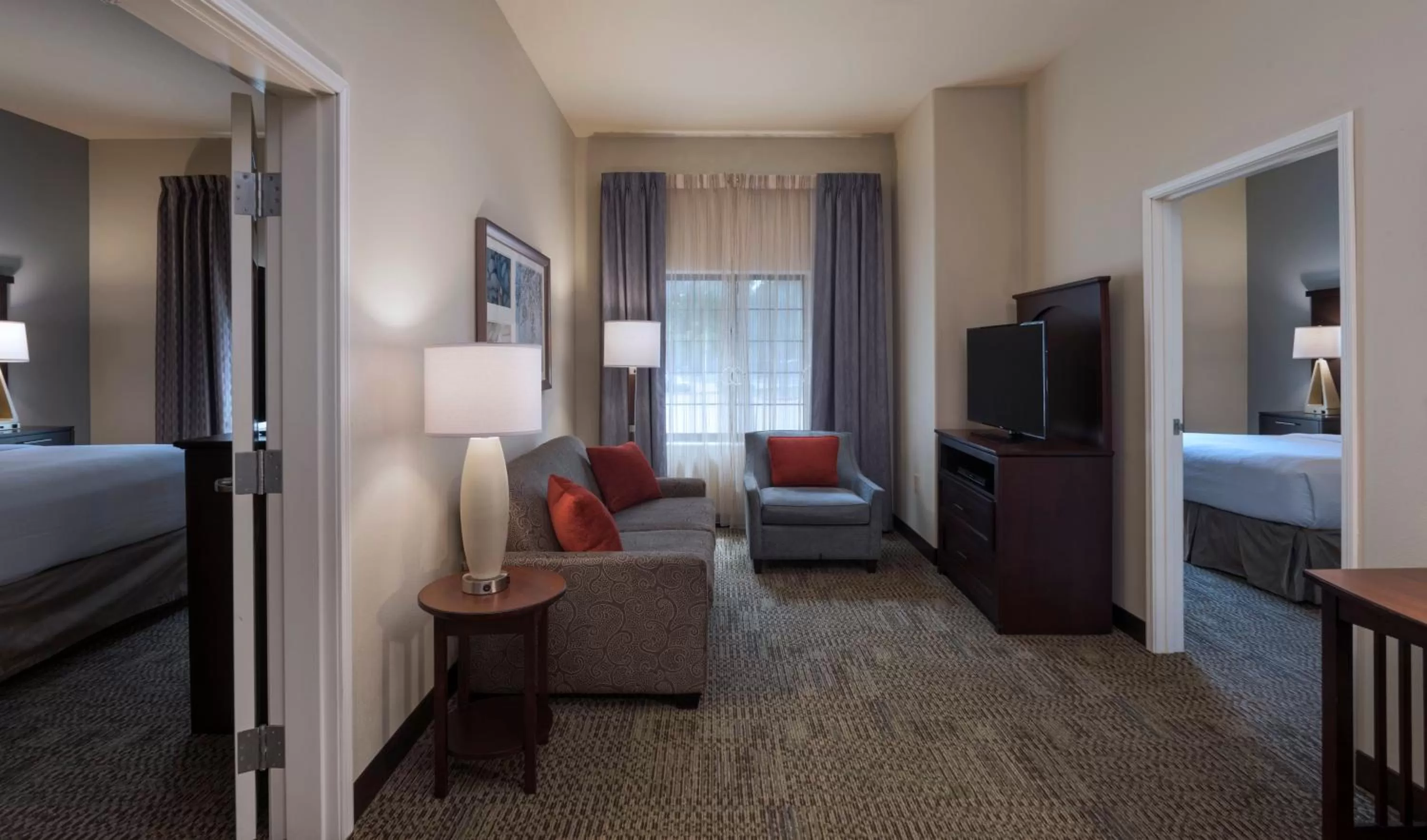 Photo of the whole room, Bed in Staybridge Suites Austin Northwest by IHG