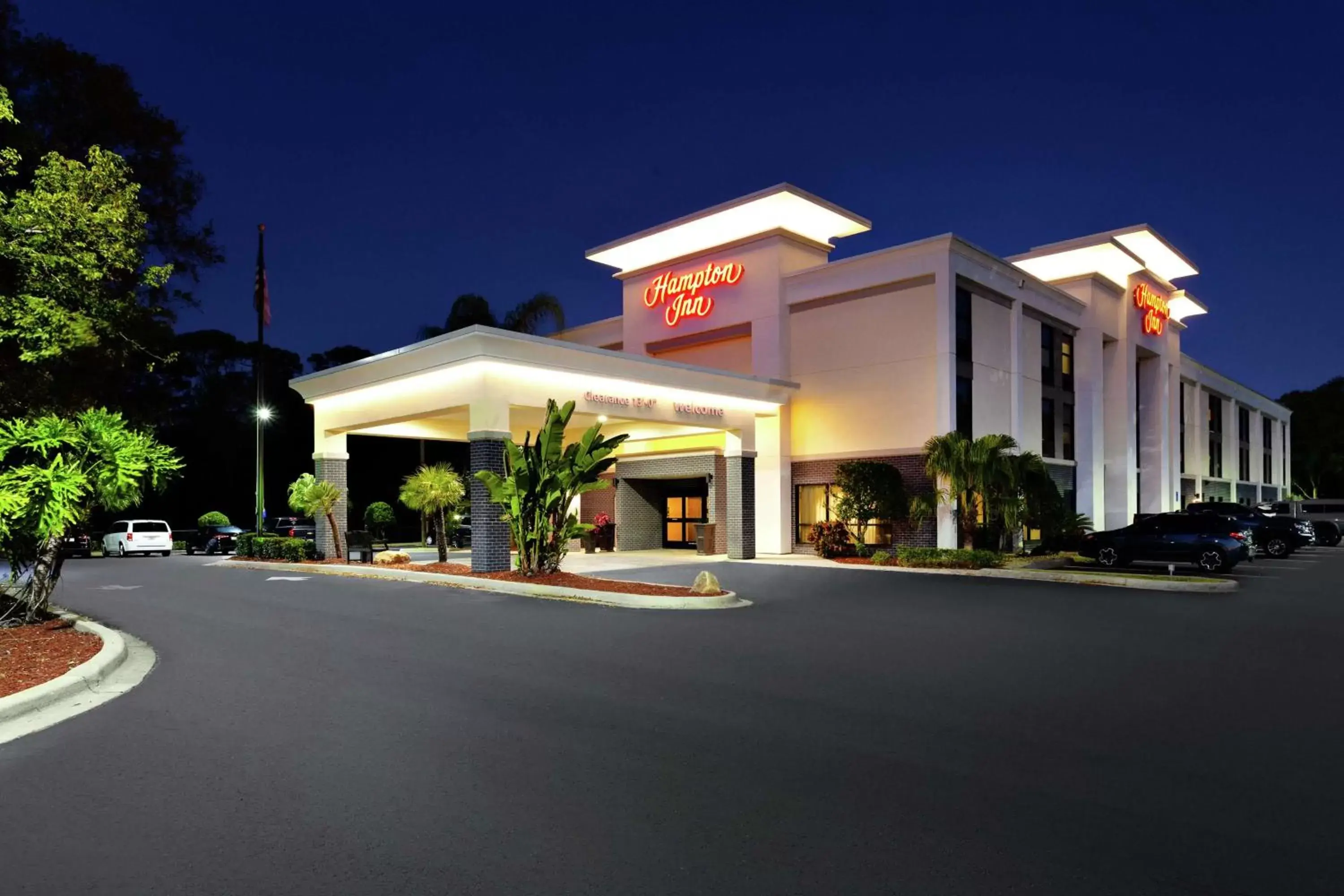 Property Building in Hampton Inn Melbourne