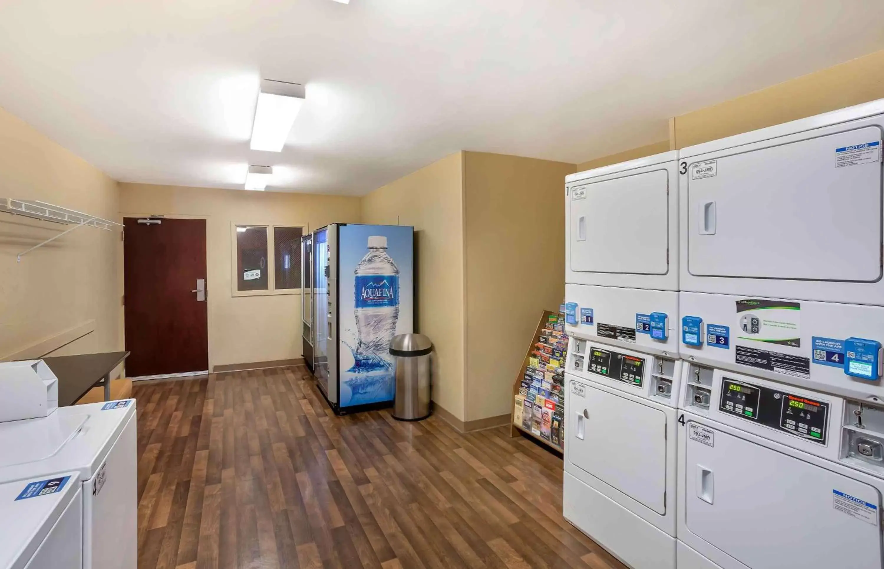 Property building, Kitchen/Kitchenette in Extended Stay America Suites - Salt Lake City - West Valley Center