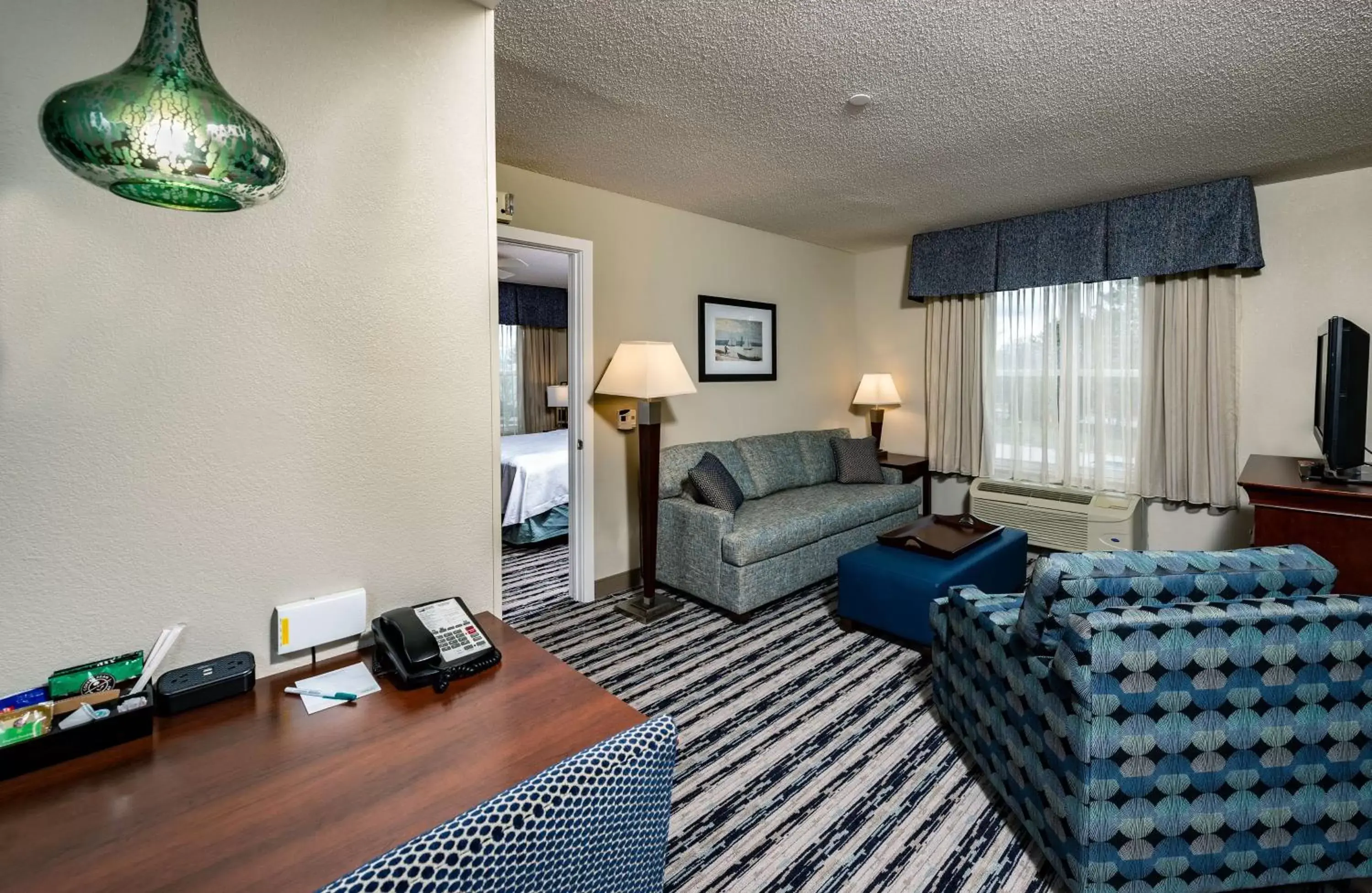Living room, Seating Area in Homewood Suites by Hilton Portland