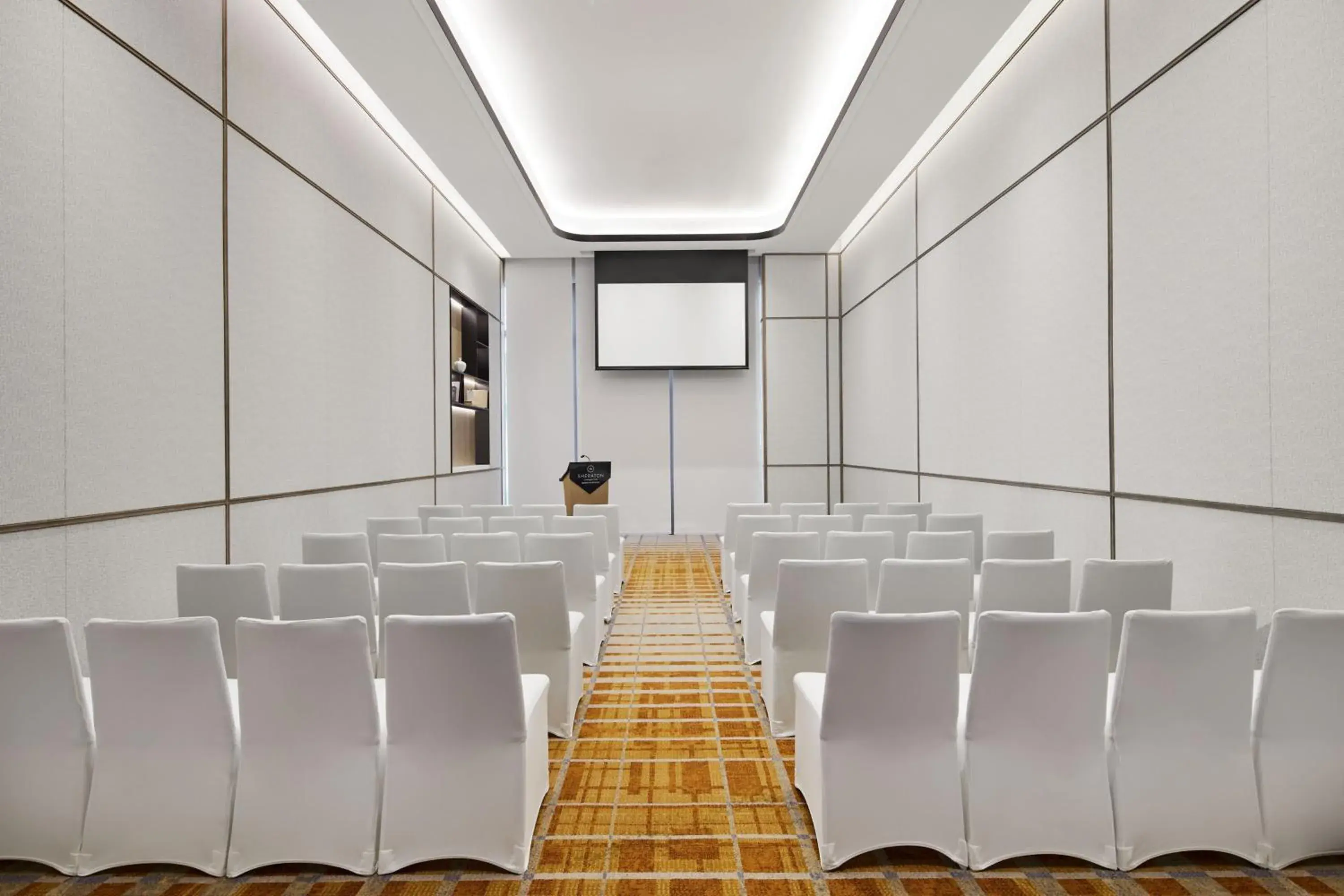 Meeting/conference room in Sheraton Chengdu Pidu