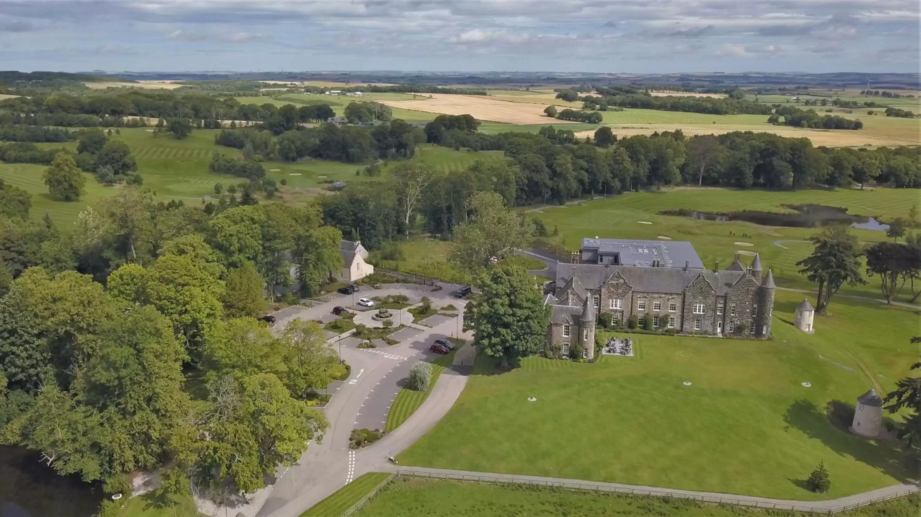 Bird's eye view, Bird's-eye View in Meldrum House Hotel Golf And Country Estate