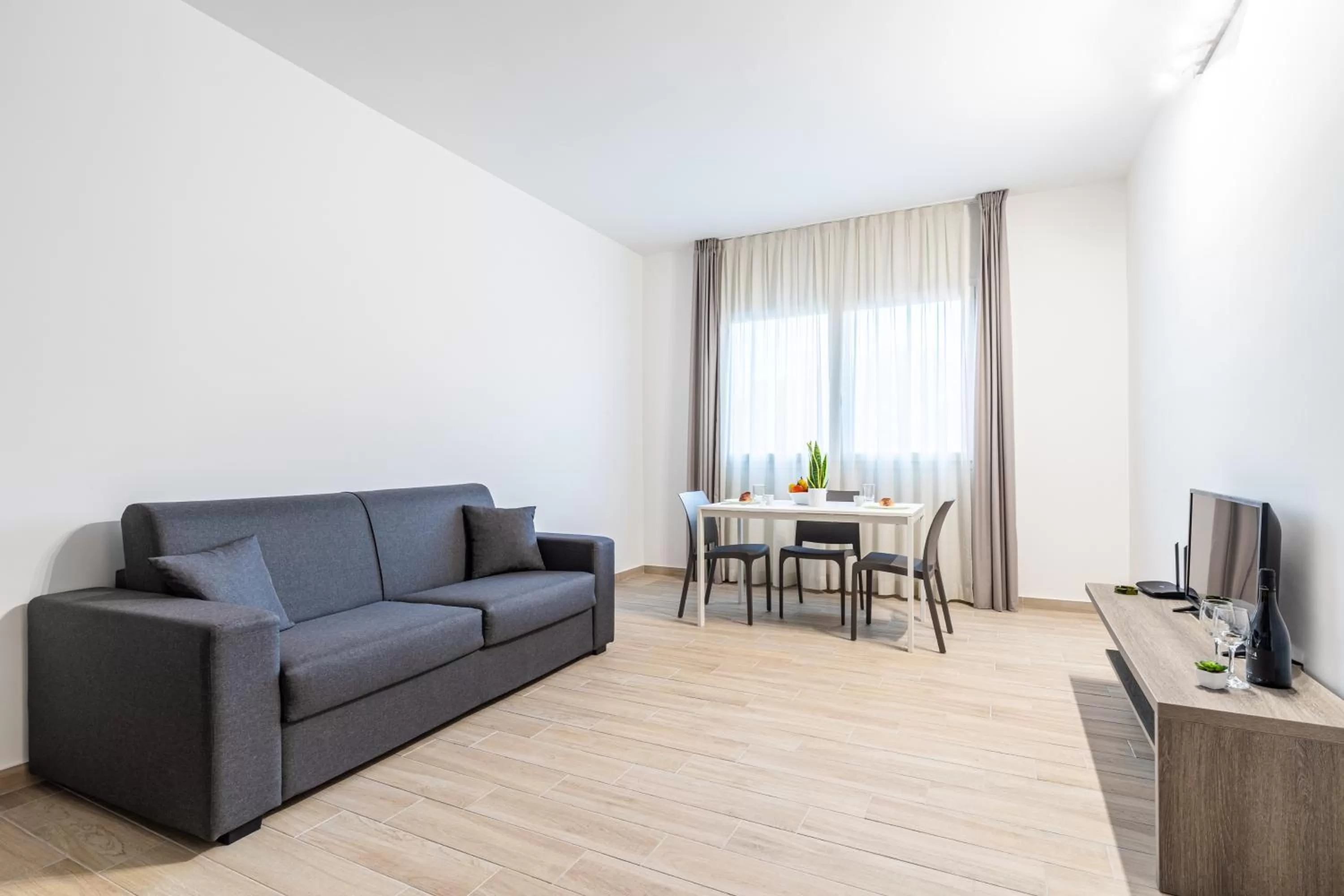 TV and multimedia in Solemar Sicilia - Multi Suite