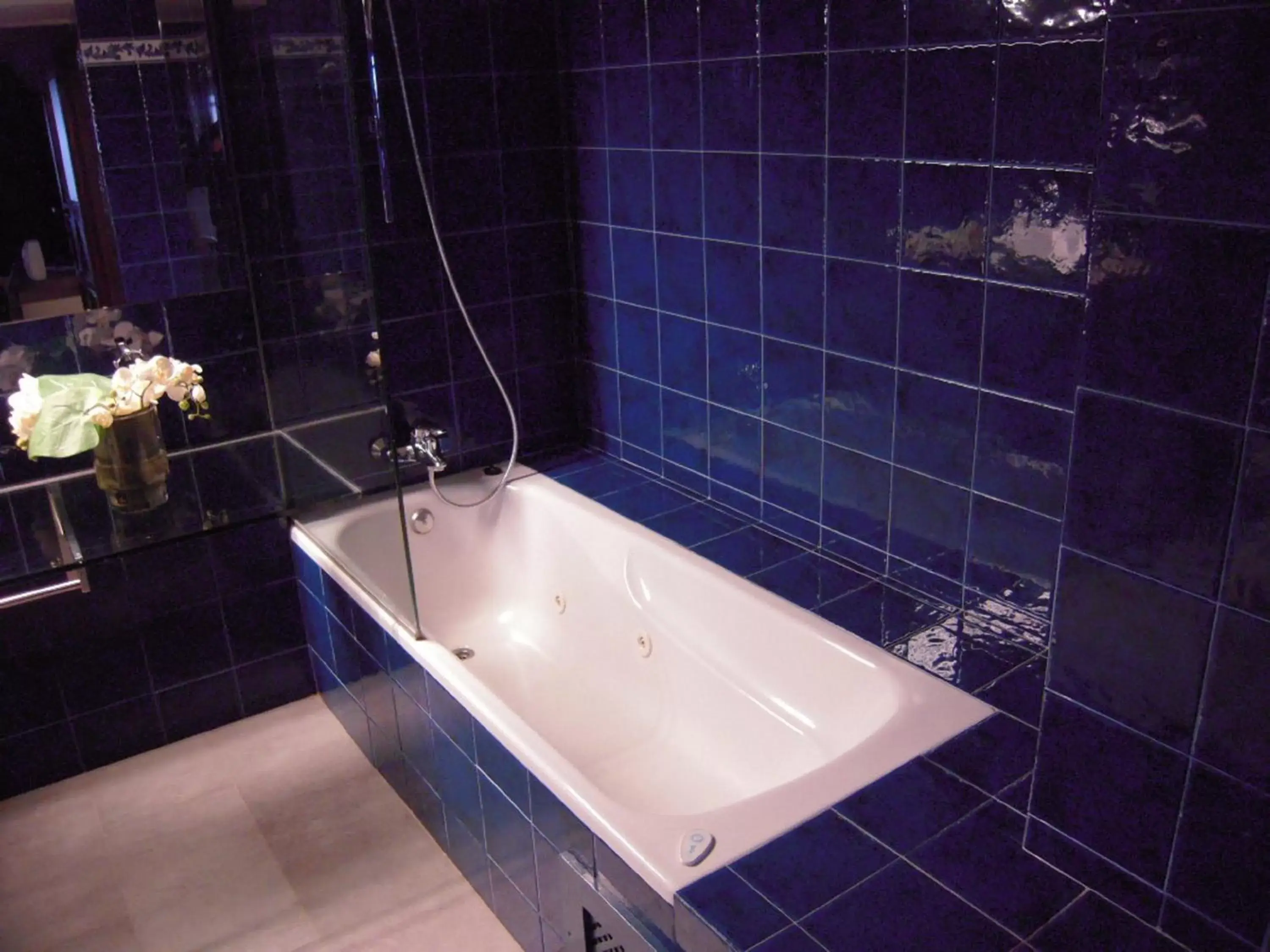 Bathroom in RVHotels Hotel Palau Lo Mirador