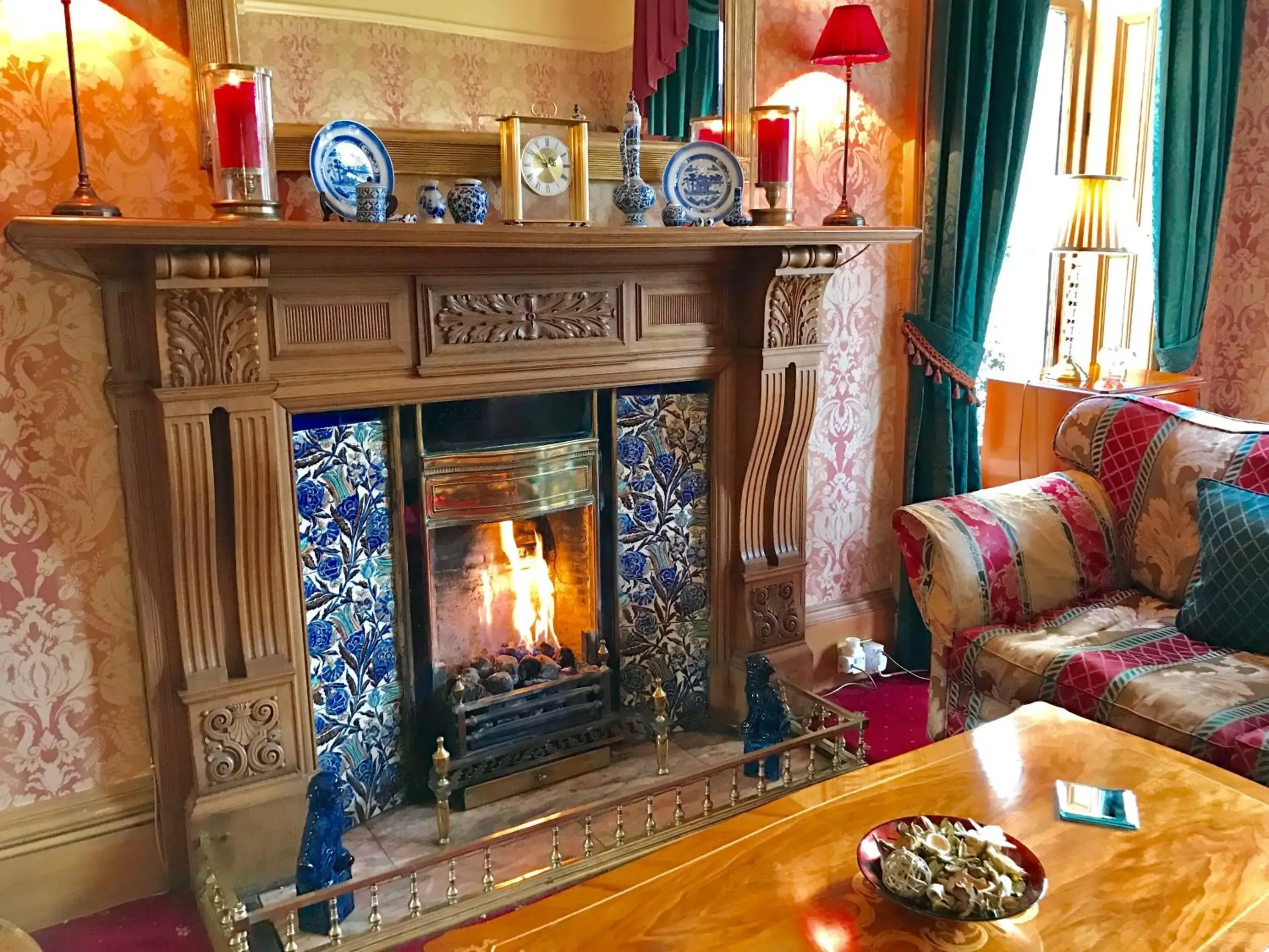 Living room in Kildonan Lodge Hotel