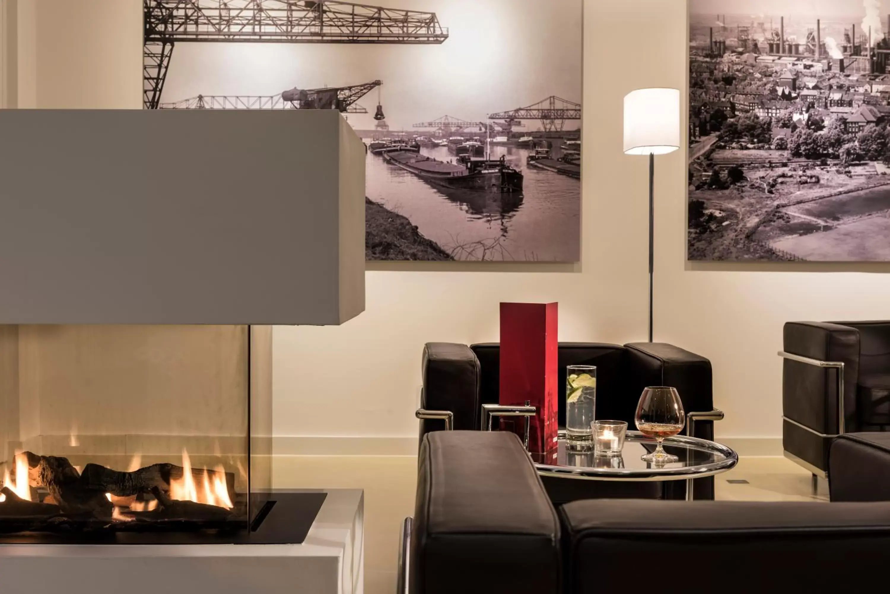 Lounge or bar in Hotel Conti Duisburg - Partner of SORAT Hotels