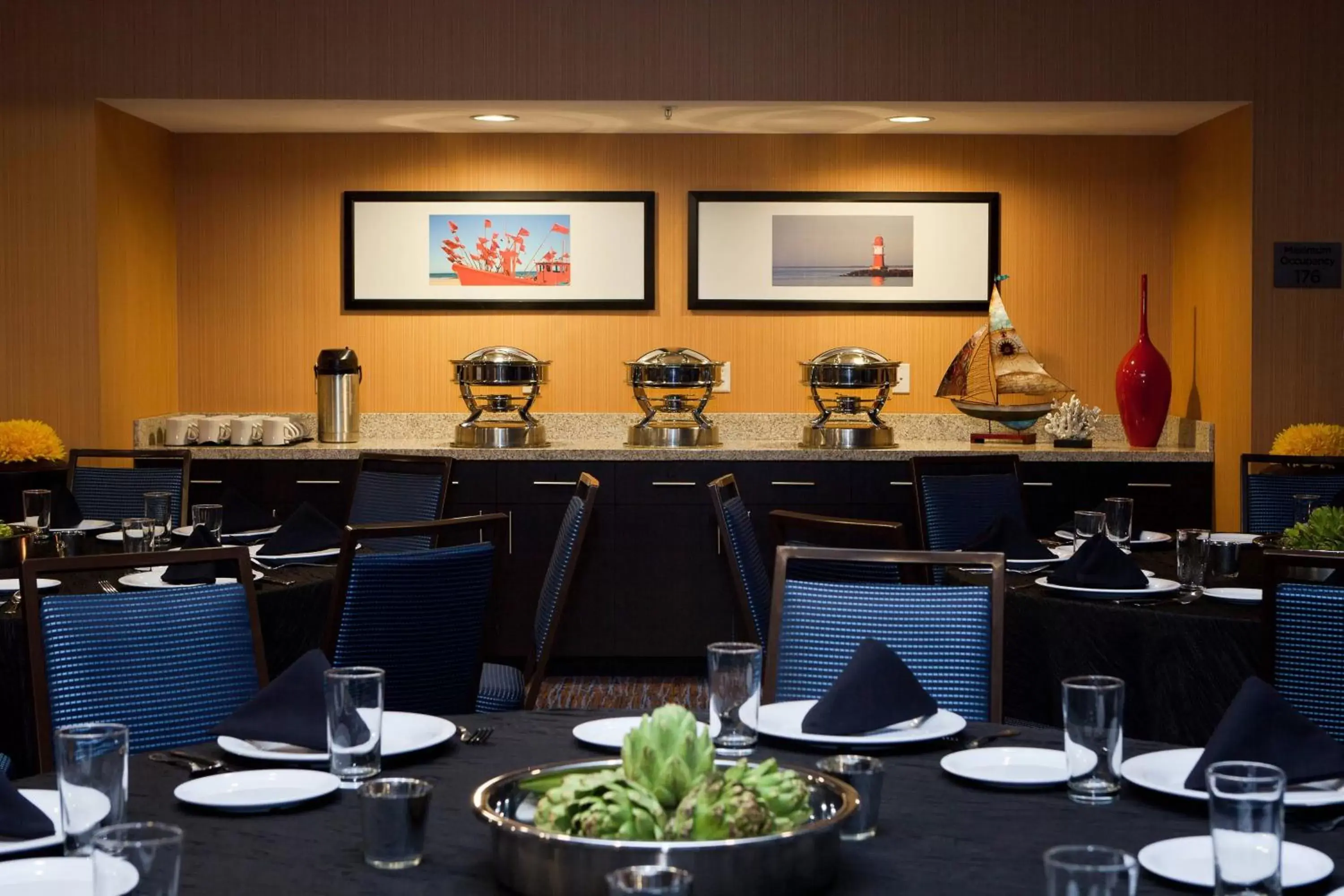 Meeting/conference room, Restaurant/Places to Eat in Courtyard by Marriott Galveston Island