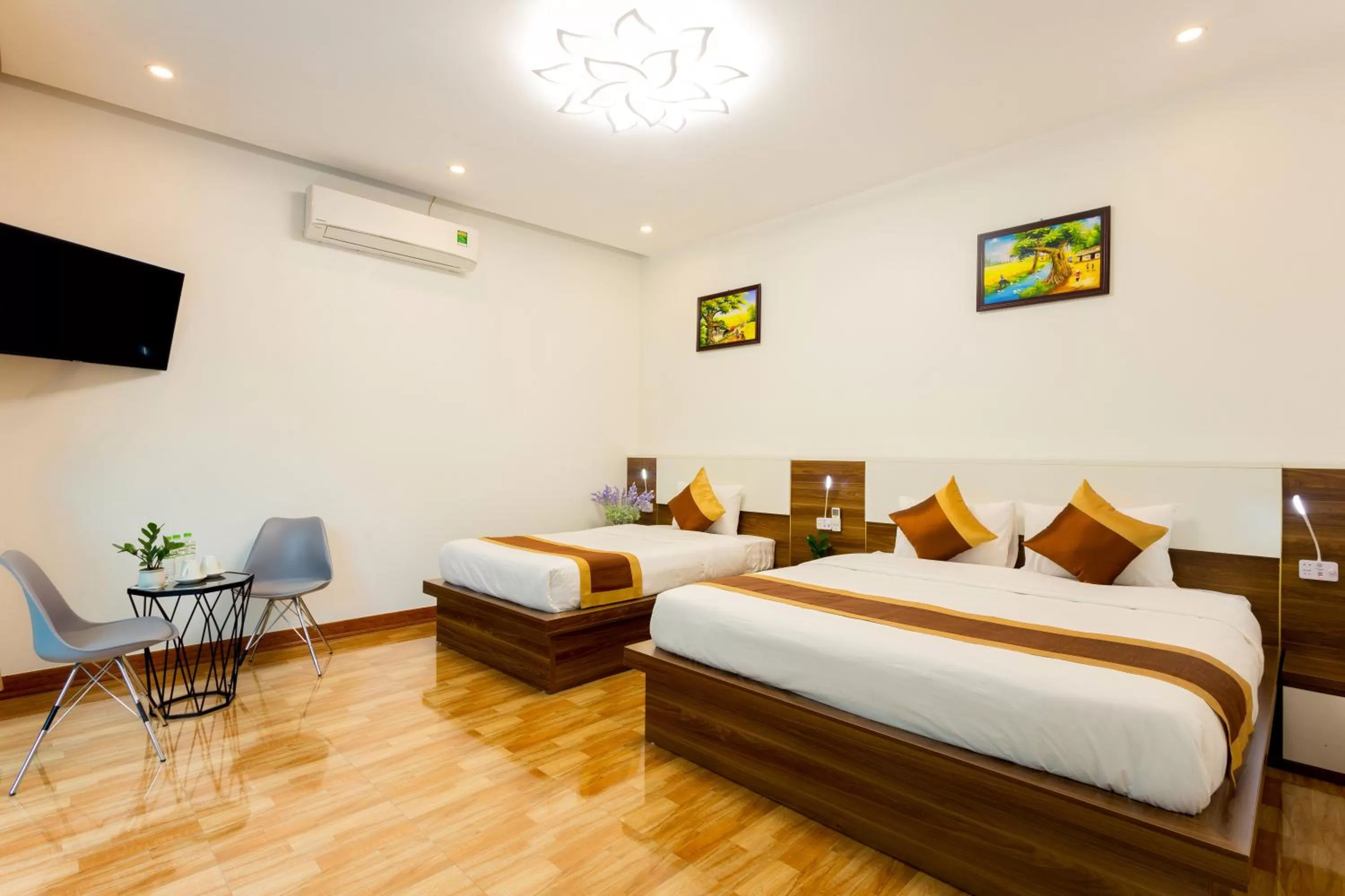 TAM COC SUNSHINE HOTEL