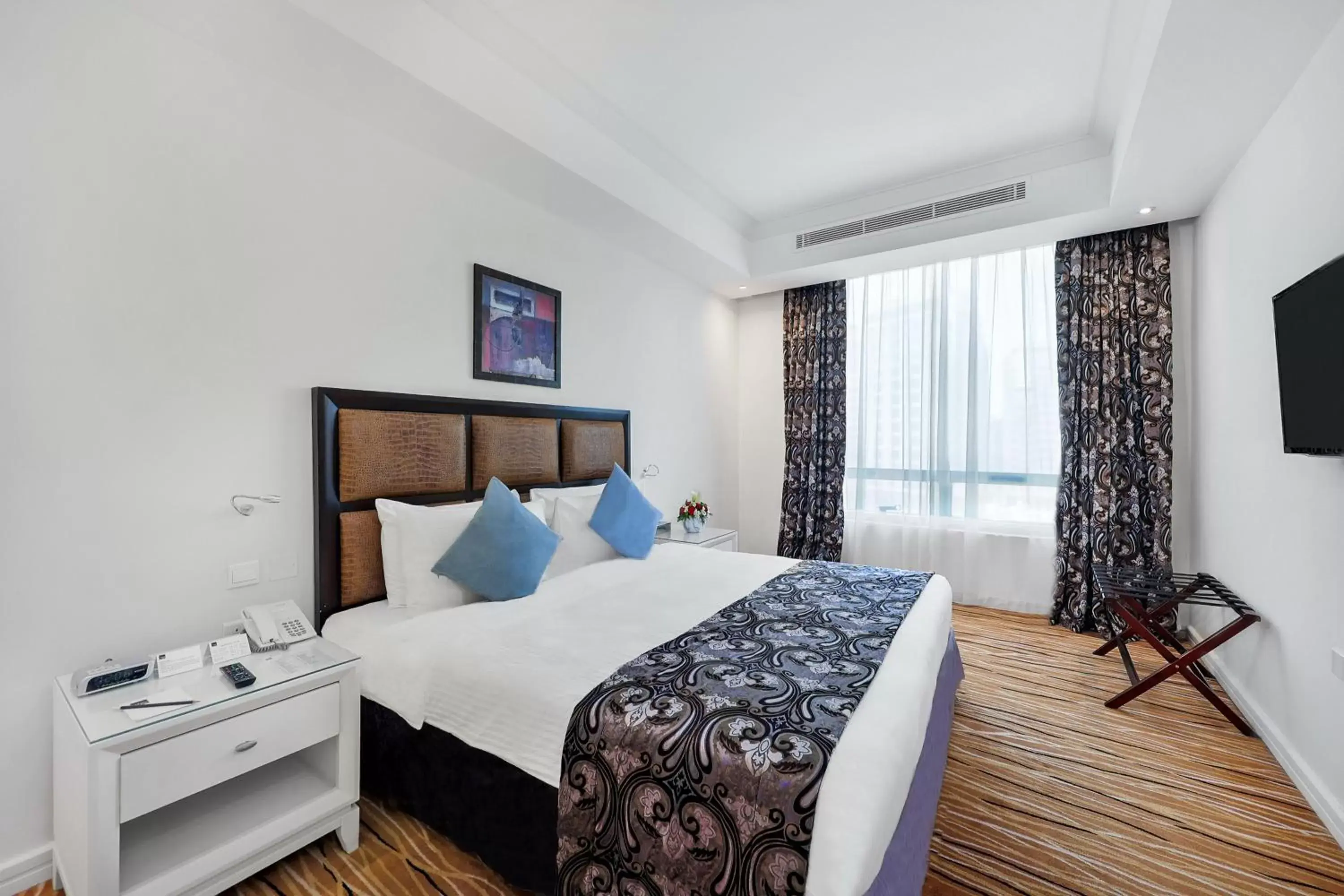 Bed in Plaza Inn Doha