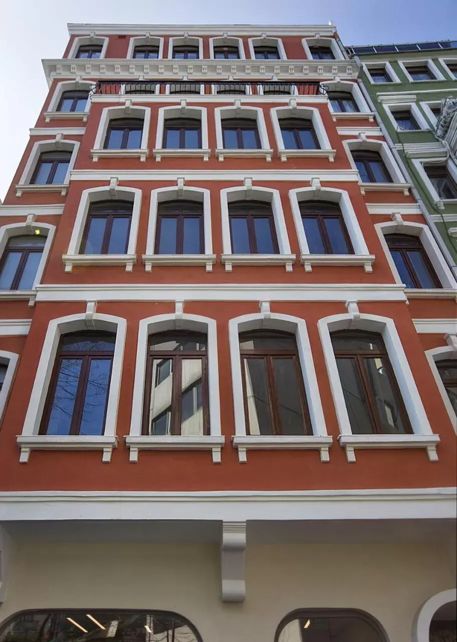 Property building in Juno Hotel Taksim Property building in Juno Hotel Taksim