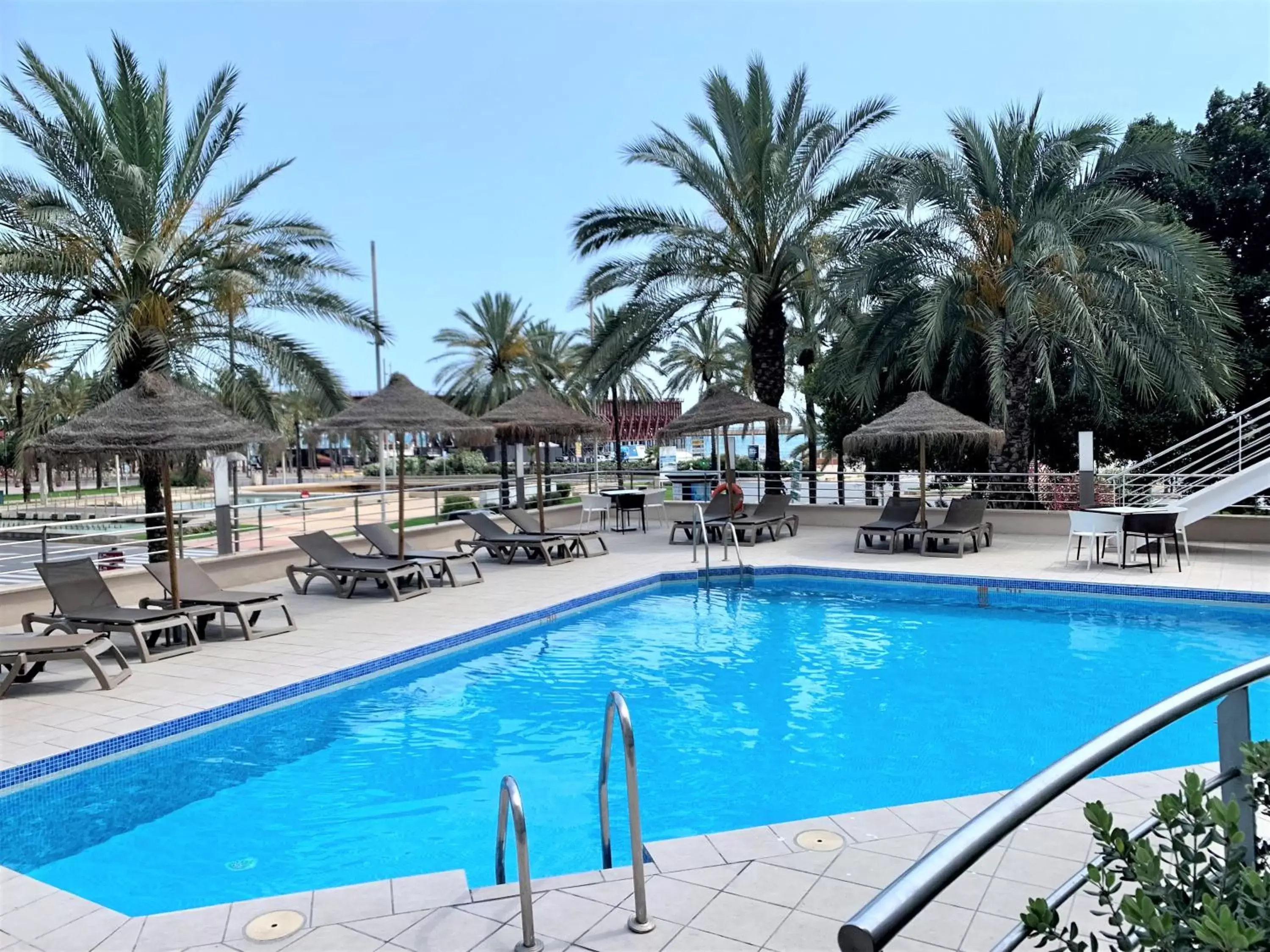 Swimming Pool in Ohtels Gran Hotel Almeria