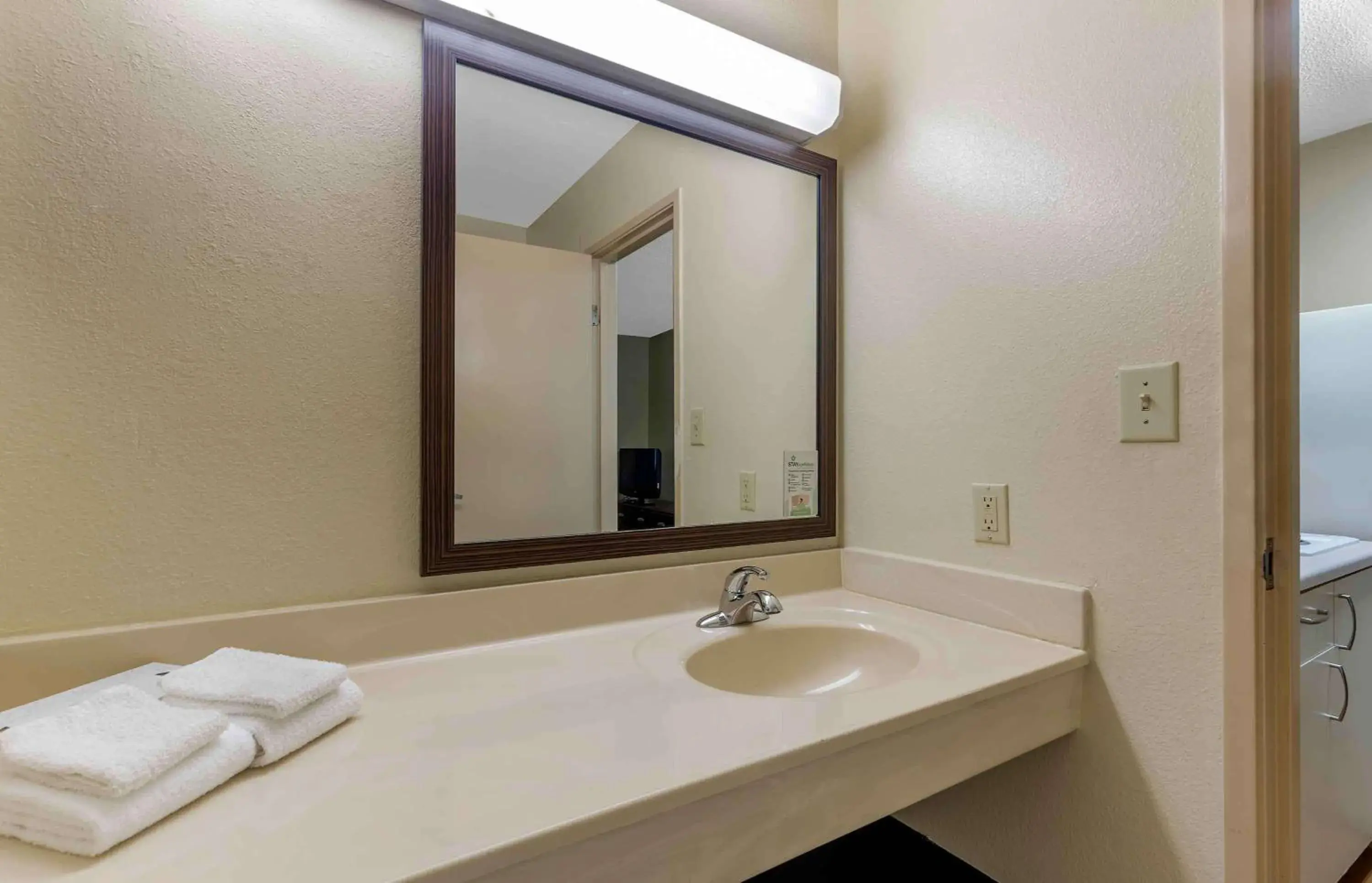 Bathroom in Extended Stay America Suites - Greensboro - Wendover Ave - Big Tree Way