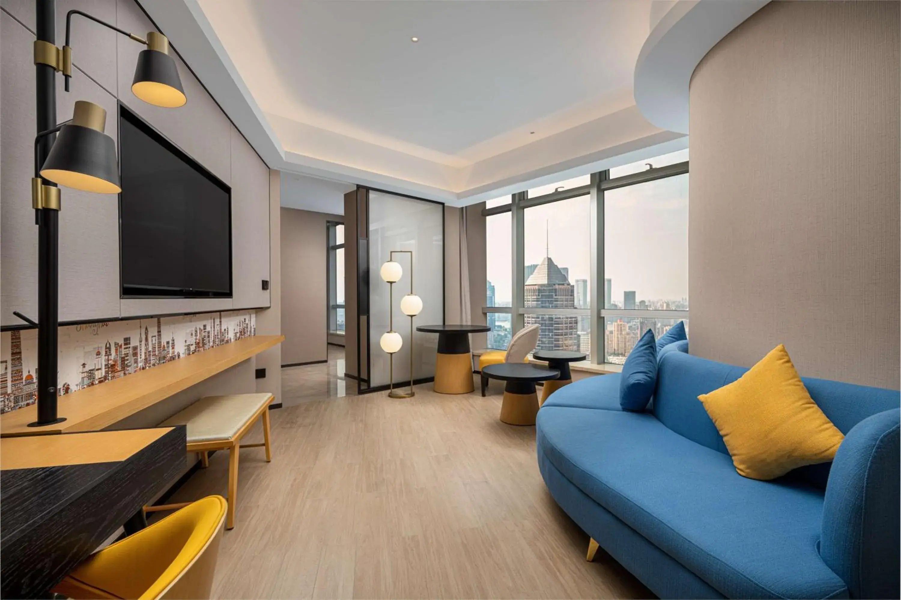 Living room, Seating Area in Hilton Garden Inn Shanghai Lujiazui