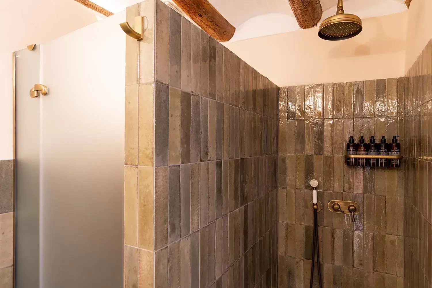 Bathroom in Casa Gran 1771 - Boutique Winery Hotel