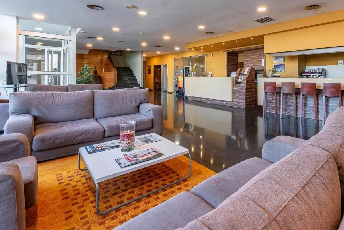 Lobby or reception in Hotel Air Penedès